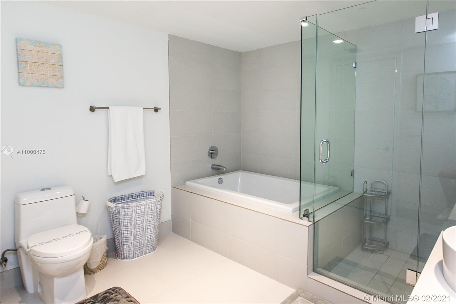 2600 E Hallandale Beach Blvd T2002 SEASONAL, Hallandale Beach, Florida 33009, 3 Bedrooms Bedrooms, ,3 BathroomsBathrooms,Residentiallease,For Rent,2600 E Hallandale Beach Blvd T2002 SEASONAL,A11000475