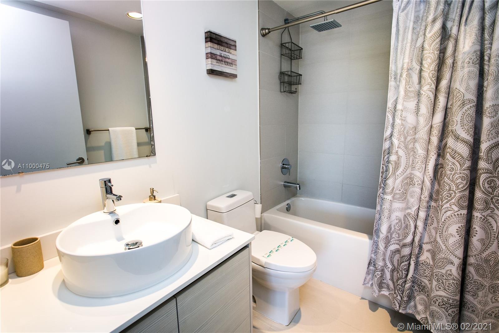 2600 E Hallandale Beach Blvd T2002 SEASONAL, Hallandale Beach, Florida 33009, 3 Bedrooms Bedrooms, ,3 BathroomsBathrooms,Residentiallease,For Rent,2600 E Hallandale Beach Blvd T2002 SEASONAL,A11000475