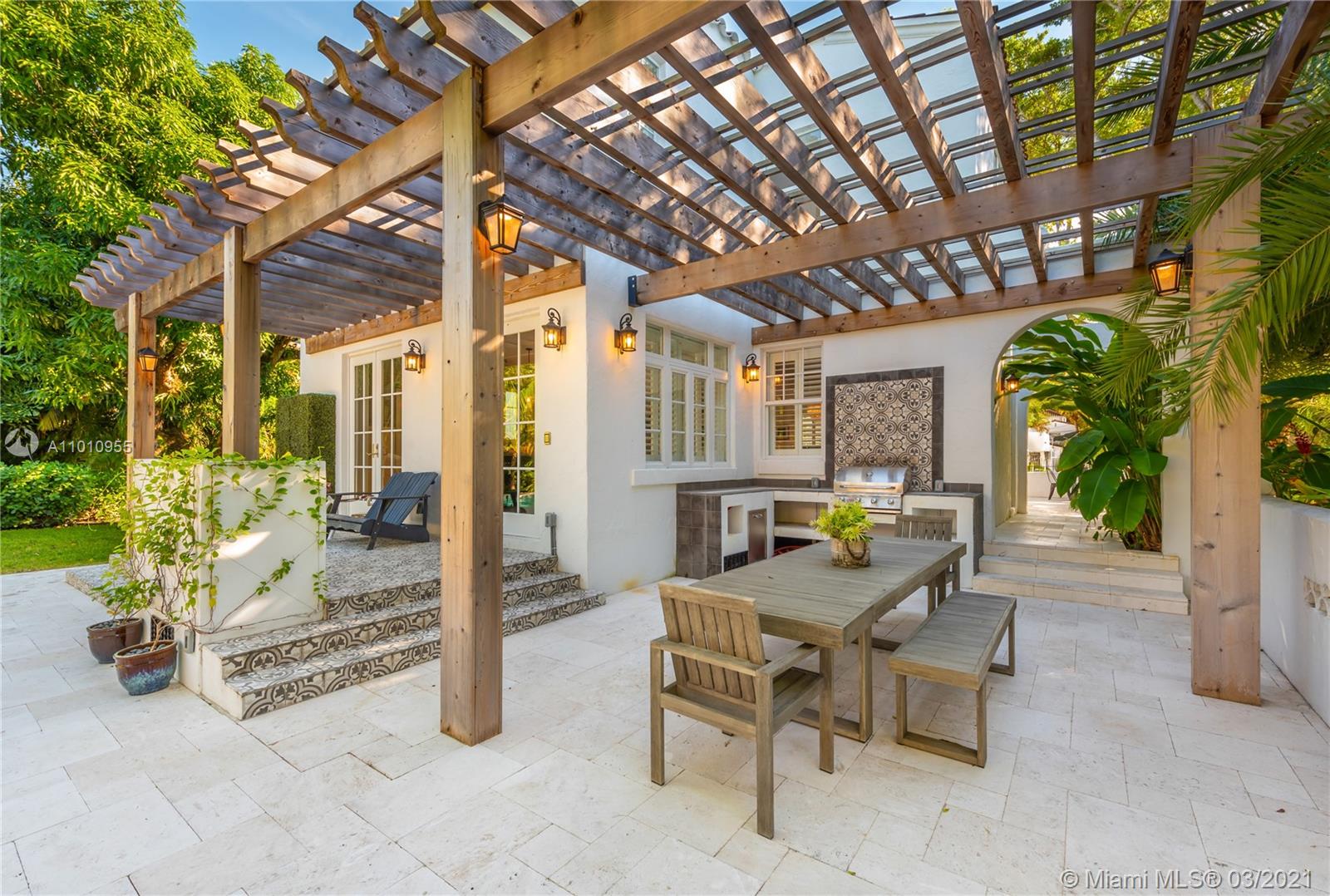 101 45th St, Miami, FL, 33137 United States, 3 Bedrooms Bedrooms, ,2 BathroomsBathrooms,Residential,For Sale,45th St,A11010955