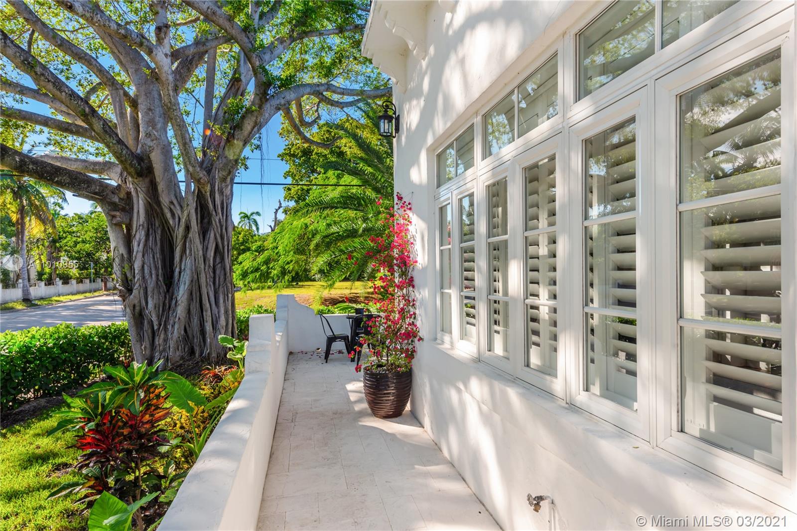 101 45th St, Miami, FL, 33137 United States, 3 Bedrooms Bedrooms, ,2 BathroomsBathrooms,Residential,For Sale,45th St,A11010955