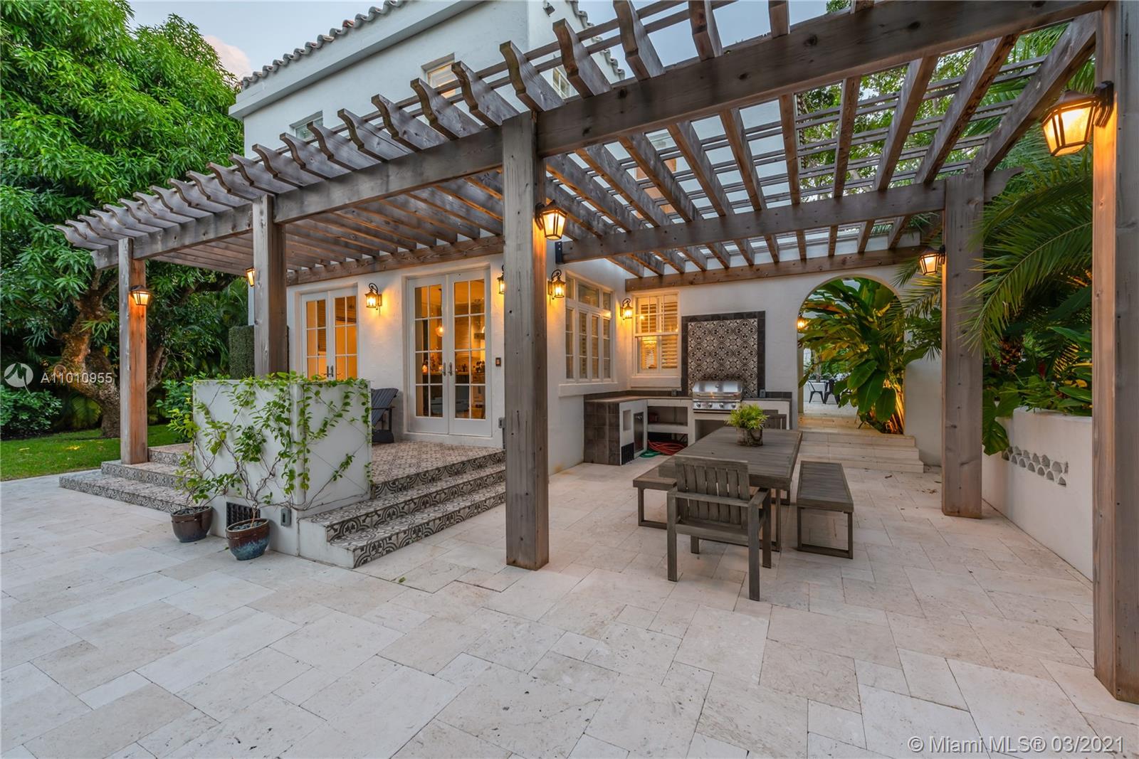 101 45th St, Miami, FL, 33137 United States, 3 Bedrooms Bedrooms, ,2 BathroomsBathrooms,Residential,For Sale,45th St,A11010955