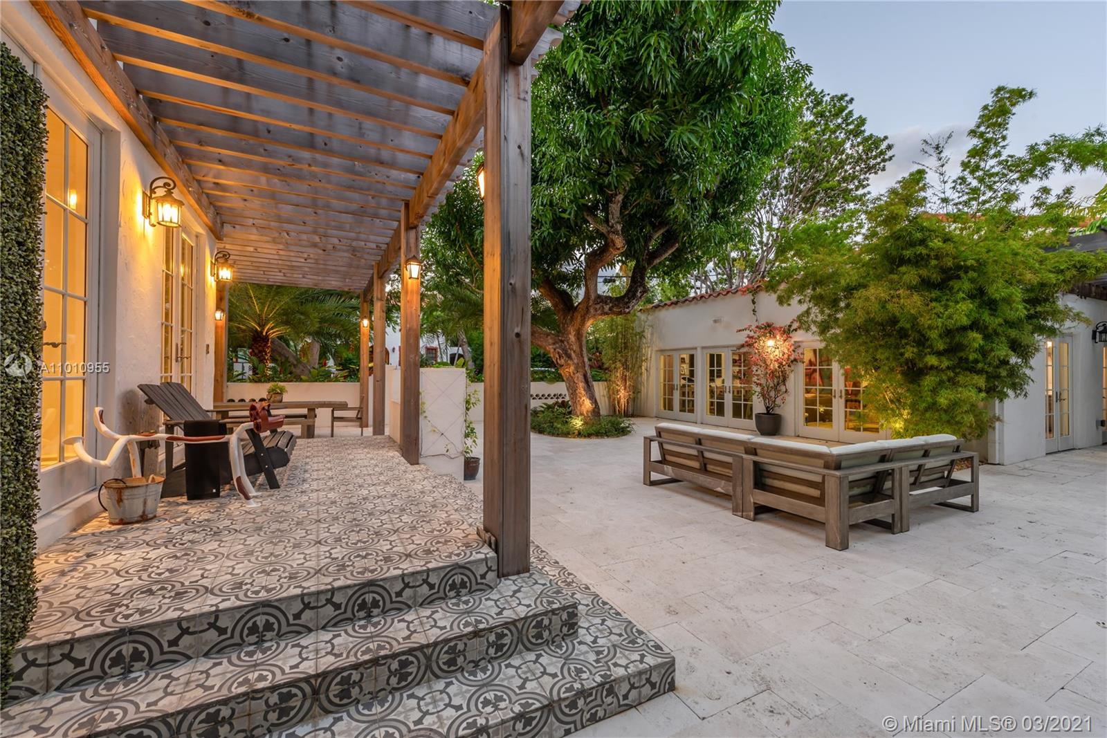 101 45th St, Miami, FL, 33137 United States, 3 Bedrooms Bedrooms, ,2 BathroomsBathrooms,Residential,For Sale,45th St,A11010955