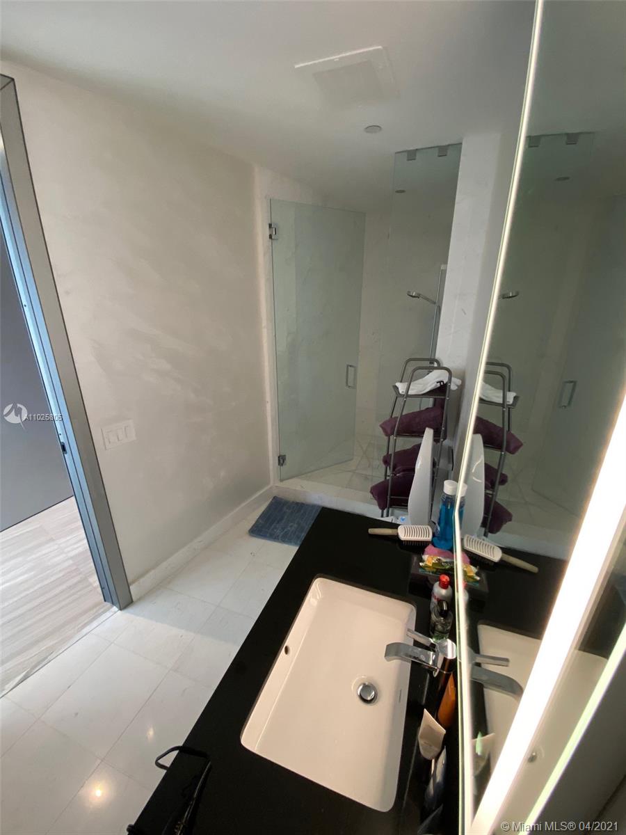 18555 Collins Ave, Sunny Isles Beach, FL, 33160 United States, 4 Bedrooms Bedrooms, ,4 BathroomsBathrooms,Residential,For Sale,Collins Ave,A11025805