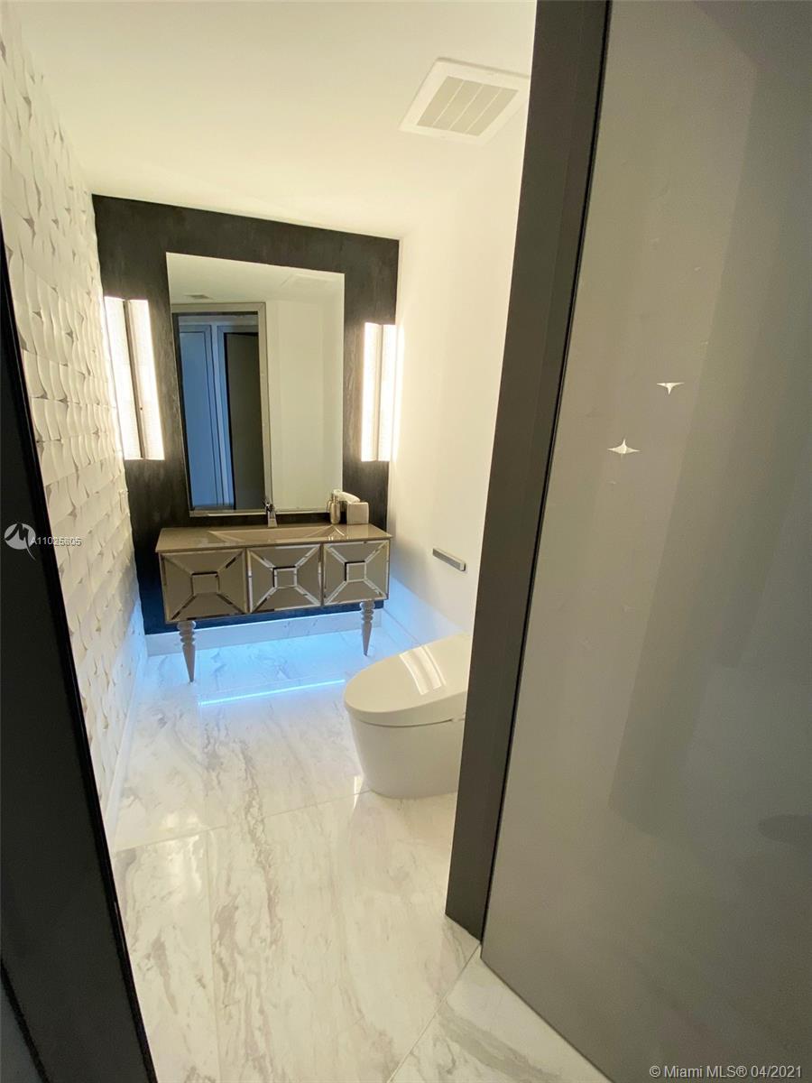 18555 Collins Ave 2505, Sunny Isles Beach, Florida 33160, 4 Bedrooms Bedrooms, ,4 BathroomsBathrooms,Residential,For Sale,18555 Collins Ave 2505,A11025805