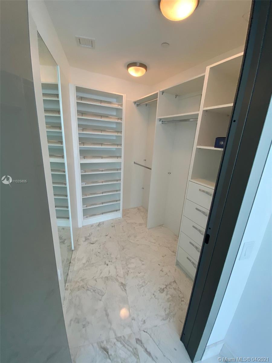 18555 Collins Ave, Sunny Isles Beach, FL, 33160 United States, 4 Bedrooms Bedrooms, ,4 BathroomsBathrooms,Residential,For Sale,Collins Ave,A11025805