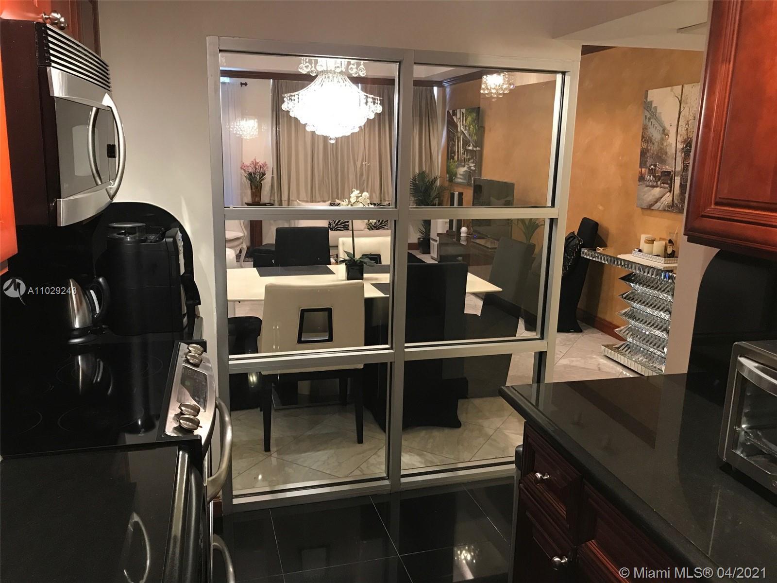 100 Lincoln Rd 1633, Miami Beach, Florida 33139, 1 Bedroom Bedrooms, ,2 BathroomsBathrooms,Residentiallease,For Rent,100 Lincoln Rd 1633,A11029243