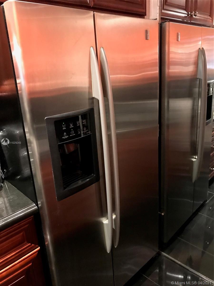 100 Lincoln Rd 1633, Miami Beach, Florida 33139, 1 Bedroom Bedrooms, ,2 BathroomsBathrooms,Residentiallease,For Rent,100 Lincoln Rd 1633,A11029243