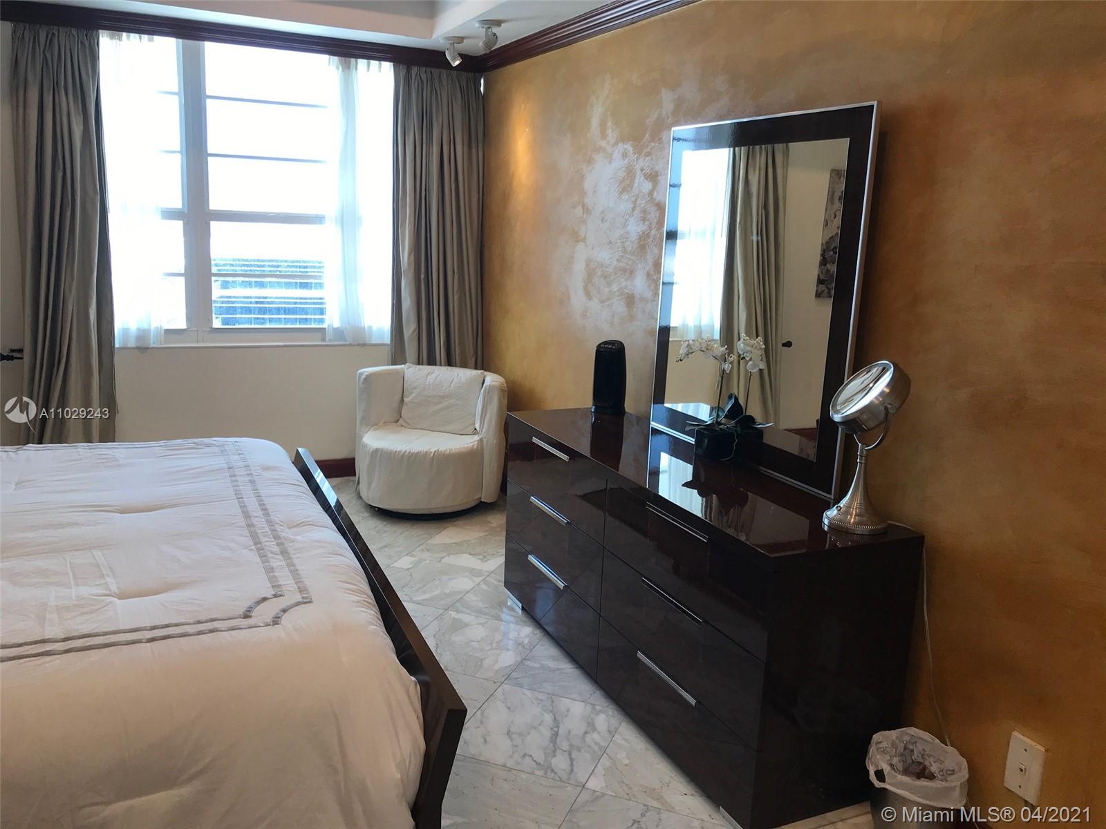 100 Lincoln Rd 1633, Miami Beach, Florida 33139, 1 Bedroom Bedrooms, ,2 BathroomsBathrooms,Residentiallease,For Rent,100 Lincoln Rd 1633,A11029243