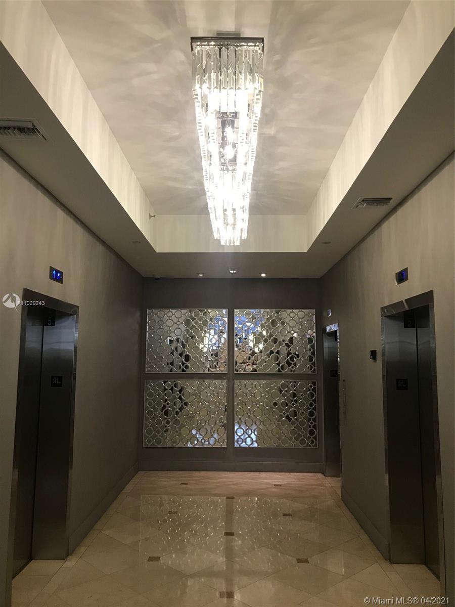 100 Lincoln Rd 1633, Miami Beach, Florida 33139, 1 Bedroom Bedrooms, ,2 BathroomsBathrooms,Residentiallease,For Rent,100 Lincoln Rd 1633,A11029243
