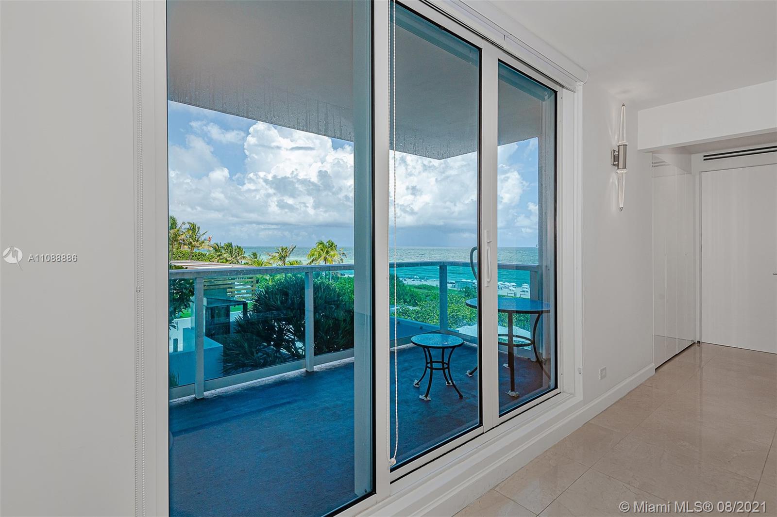 2301 Collins Ave, Miami Beach, FL, 33139 United States, 2 Bedrooms Bedrooms, ,2 BathroomsBathrooms,Residential,For Sale,Collins Ave,A11088886