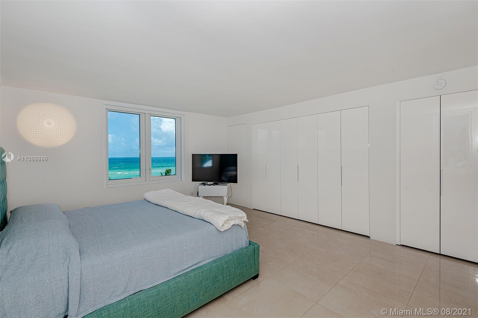 2301 Collins Ave, Miami Beach, FL, 33139 United States, 2 Bedrooms Bedrooms, ,2 BathroomsBathrooms,Residential,For Sale,Collins Ave,A11088886