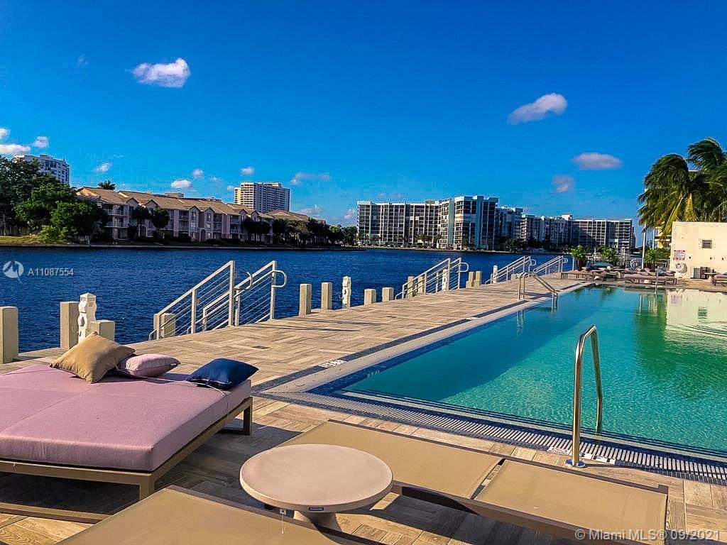 4010 S Ocean Dr R3307, Hollywood, FL 33019, 2 Bedrooms Bedrooms, ,2 BathroomsBathrooms,Residential,For Sale,Ocean Dr,A11087554