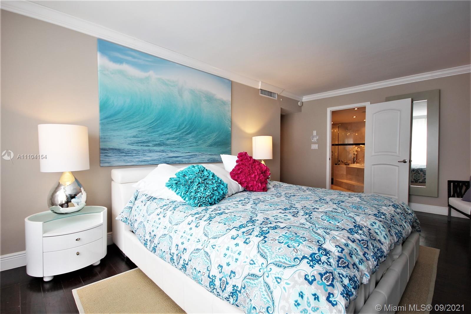 5151 COLLINS AV 924, Miami Beach, Florida 33140, 2 Bedrooms Bedrooms, ,2 BathroomsBathrooms,Residentiallease,For Rent,5151 COLLINS AV 924,A11104154