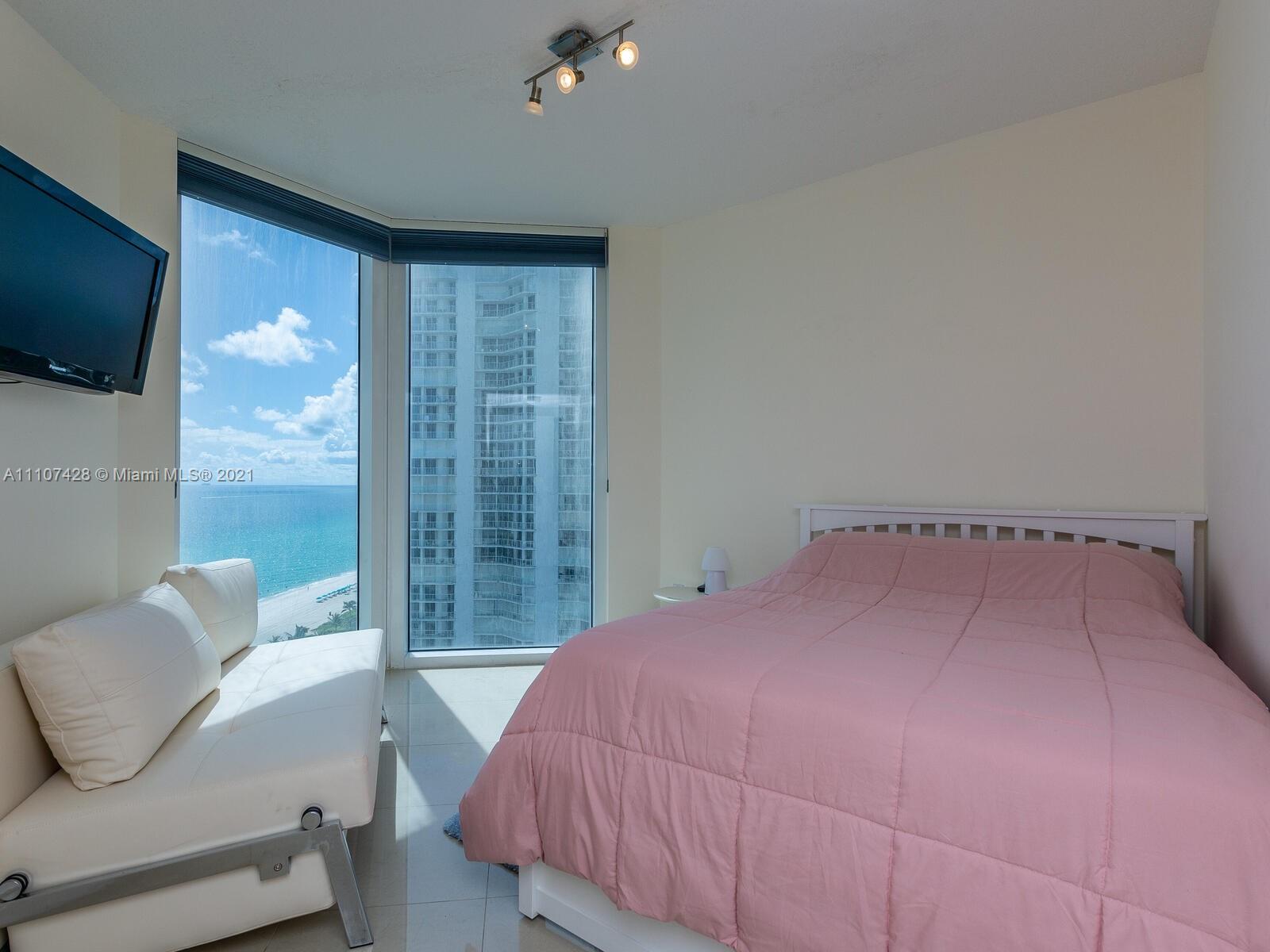 16699 Collins Ave 1709, Sunny Isles Beach, Florida 33160, 2 Bedrooms Bedrooms, ,2 BathroomsBathrooms,Residentiallease,For Rent,16699 Collins Ave 1709,A11107428