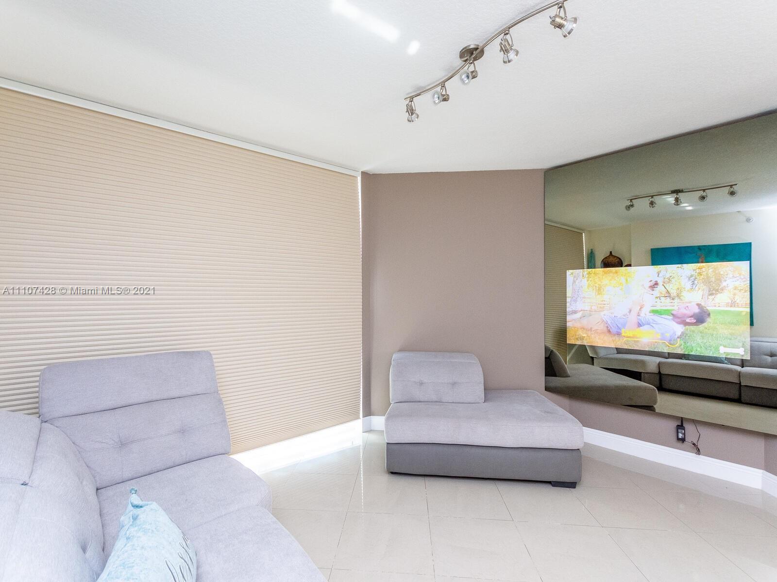 16699 Collins Ave 1709, Sunny Isles Beach, Florida 33160, 2 Bedrooms Bedrooms, ,2 BathroomsBathrooms,Residentiallease,For Rent,16699 Collins Ave 1709,A11107428