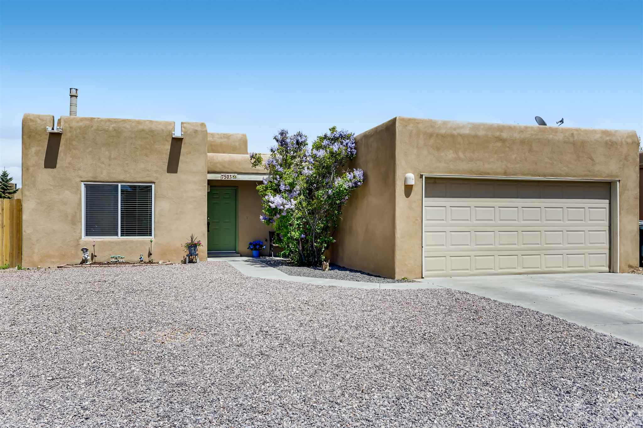 7503 Kachina, Santa Fe, New Mexico 87507, 3 Bedrooms Bedrooms, ,2 BathroomsBathrooms,Residential,For Sale,7503 Kachina,202101797