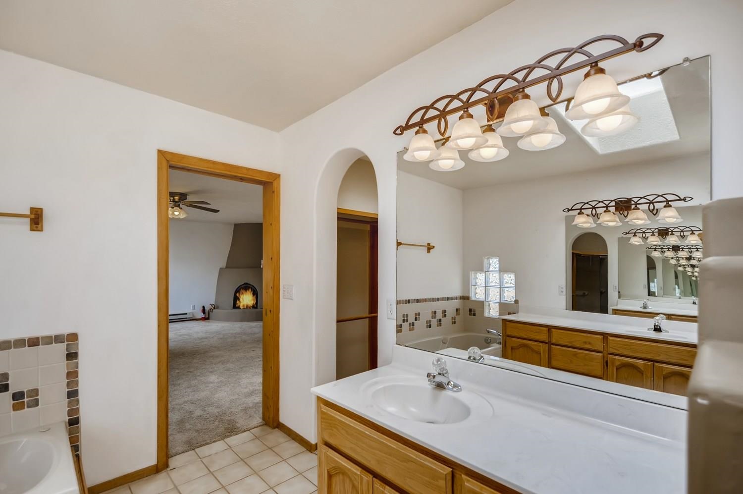 22 Altura, Santa Fe, New Mexico 87508, 3 Bedrooms Bedrooms, ,3 BathroomsBathrooms,Residential,For Sale,22 Altura,202102145