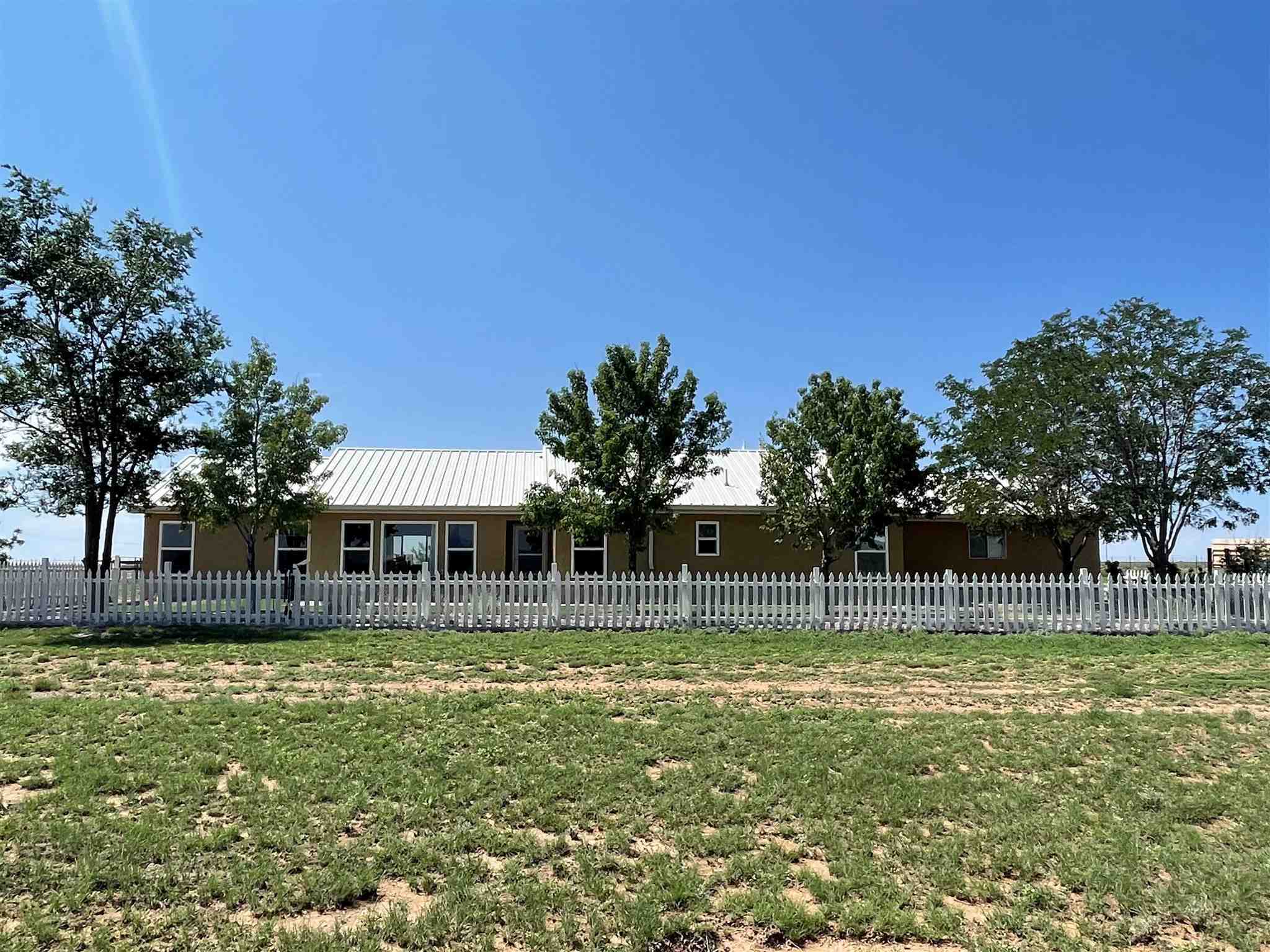18 Caballo, Stanley, New Mexico 87056, 4 Bedrooms Bedrooms, ,2 BathroomsBathrooms,Residential,For Sale,18 Caballo,202103200
