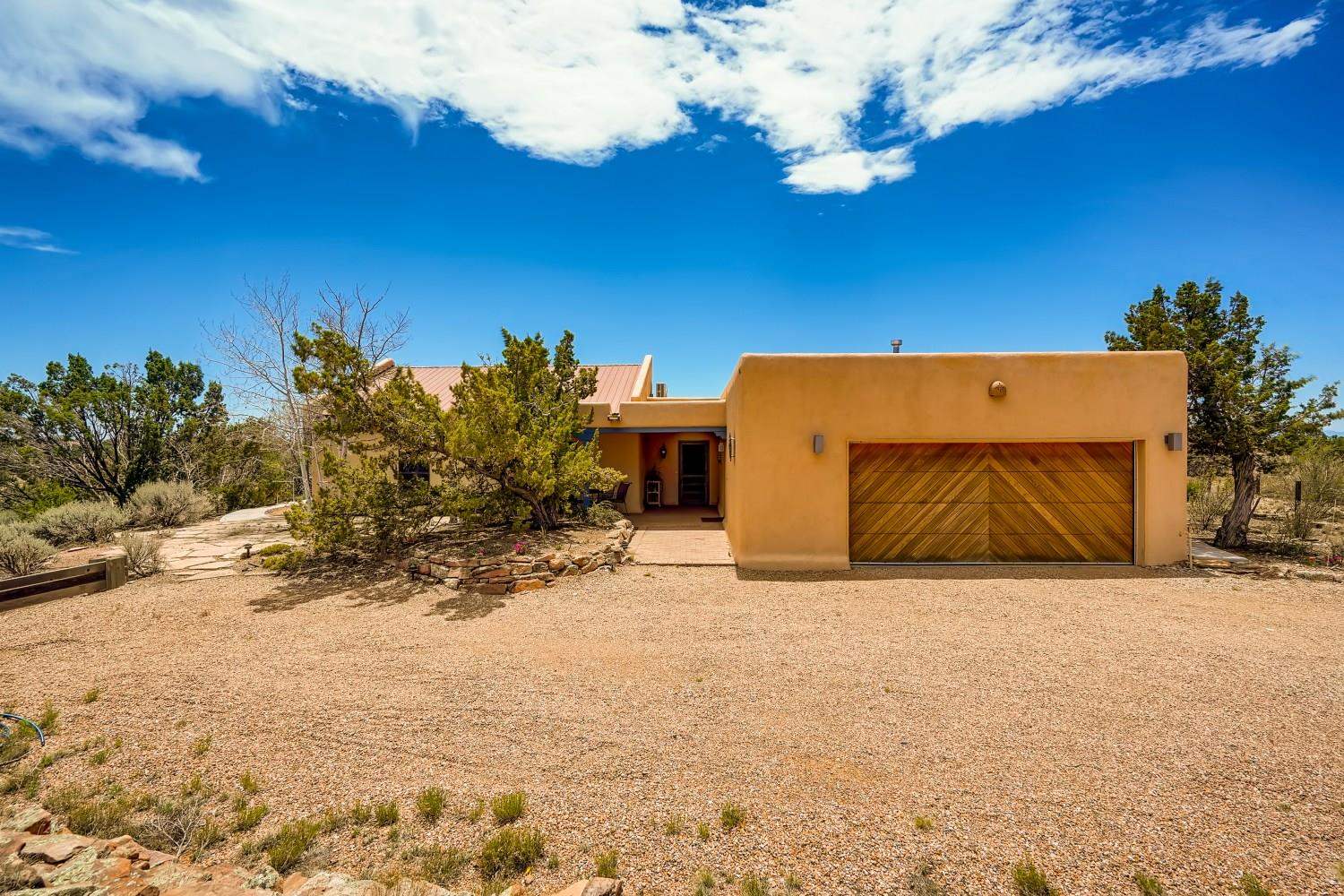 11 Herrada, Santa Fe, New Mexico 87508, 3 Bedrooms Bedrooms, ,2 BathroomsBathrooms,Residential,For Sale,11 Herrada,202103076