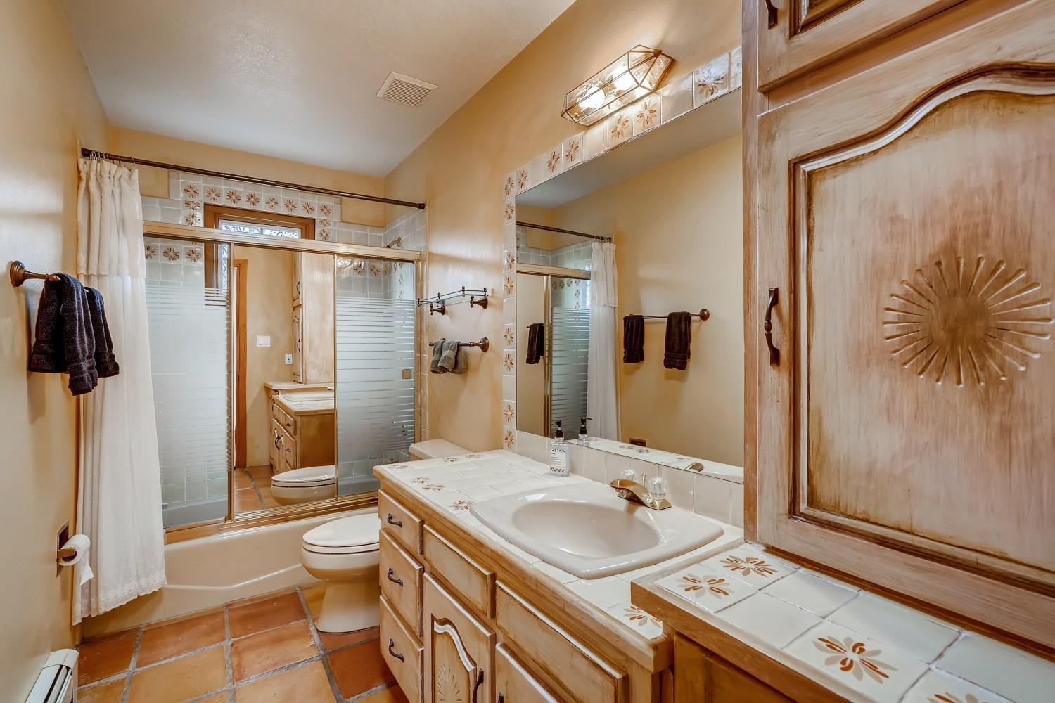 701 Gonzales, Santa Fe, New Mexico 87501, 3 Bedrooms Bedrooms, ,4 BathroomsBathrooms,Residential,For Sale,701 Gonzales,202102955