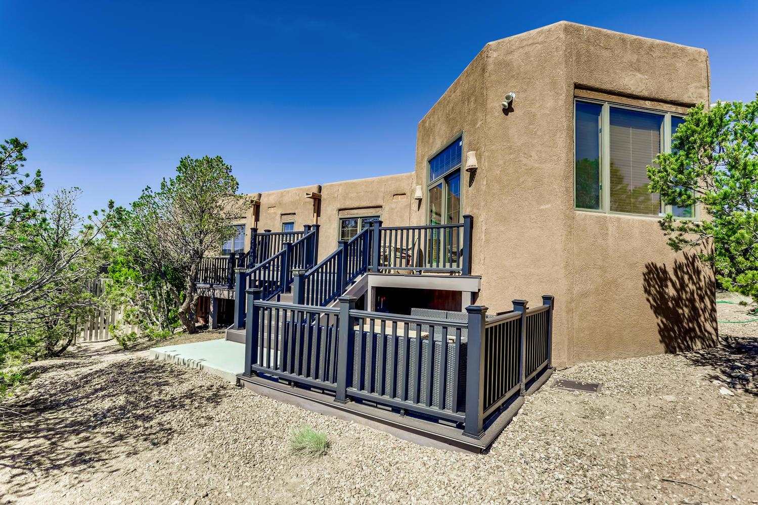 701 Gonzales, Santa Fe, New Mexico 87501, 3 Bedrooms Bedrooms, ,4 BathroomsBathrooms,Residential,For Sale,701 Gonzales,202102955