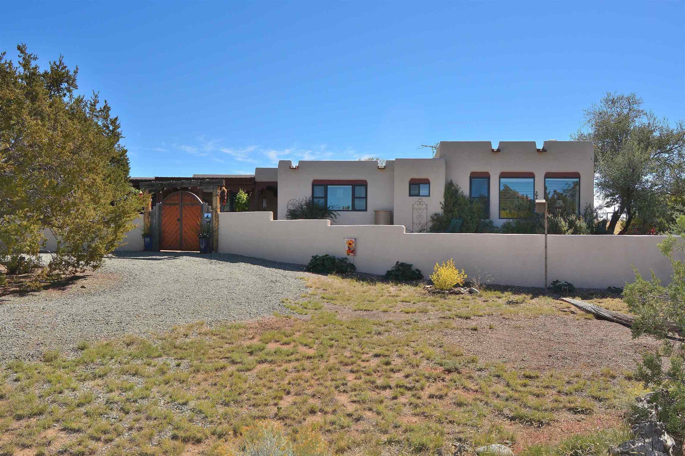 2 RABBIT, Santa Fe, New Mexico 87508, 3 Bedrooms Bedrooms, ,2 BathroomsBathrooms,Residential,For Sale,2 RABBIT,202104857