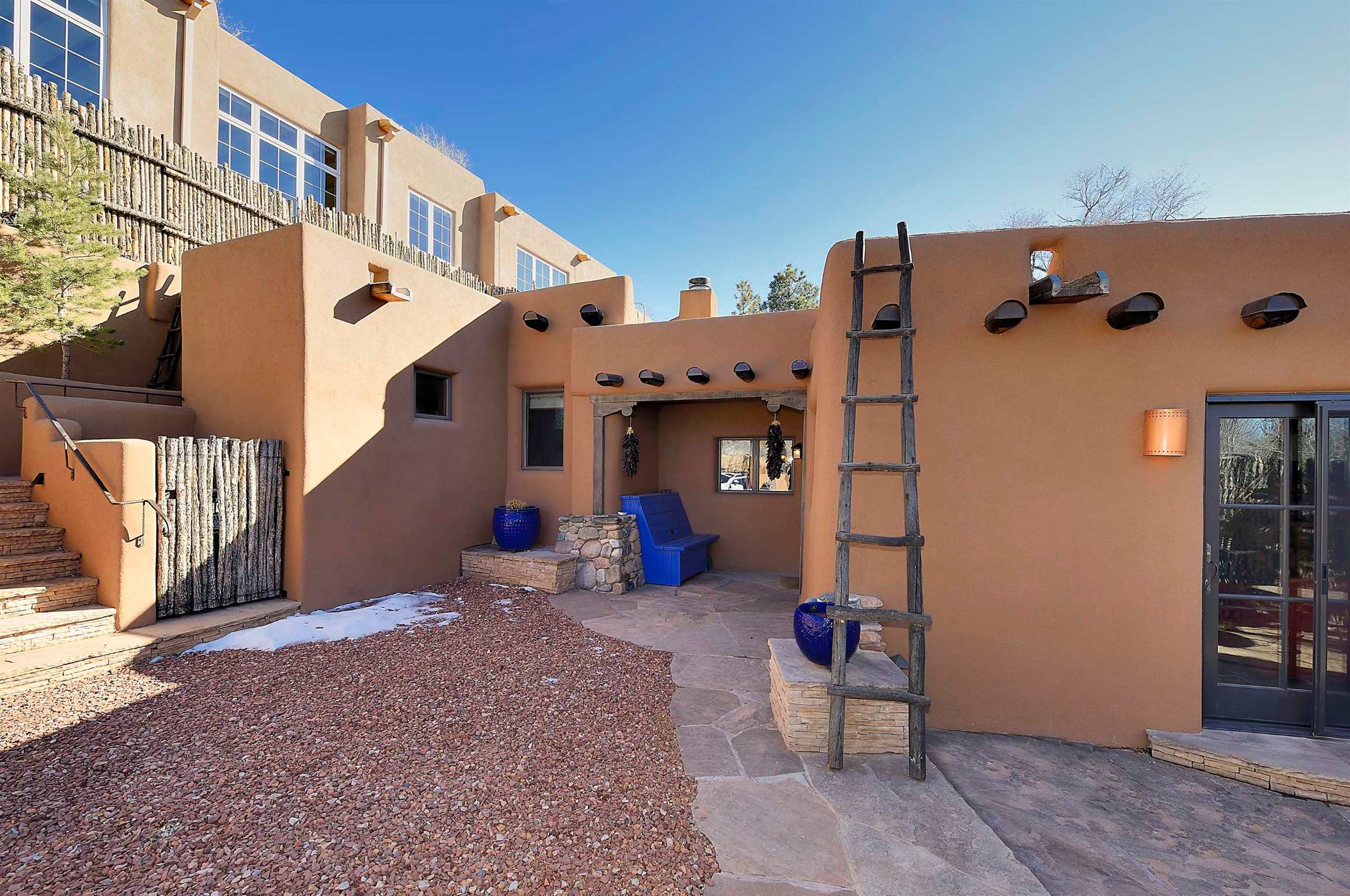 849 E Palace, Santa Fe, New Mexico 87501, 2 Bedrooms Bedrooms, ,2 BathroomsBathrooms,Residential,For Sale,849 E Palace,202200928