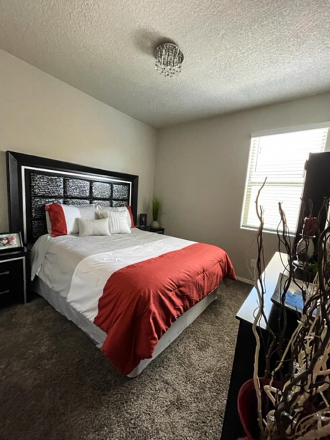 5204 Via Nube, Santa Fe, New Mexico 87507, 3 Bedrooms Bedrooms, ,2 BathroomsBathrooms,Residential,For Sale,5204 Via Nube,202200393