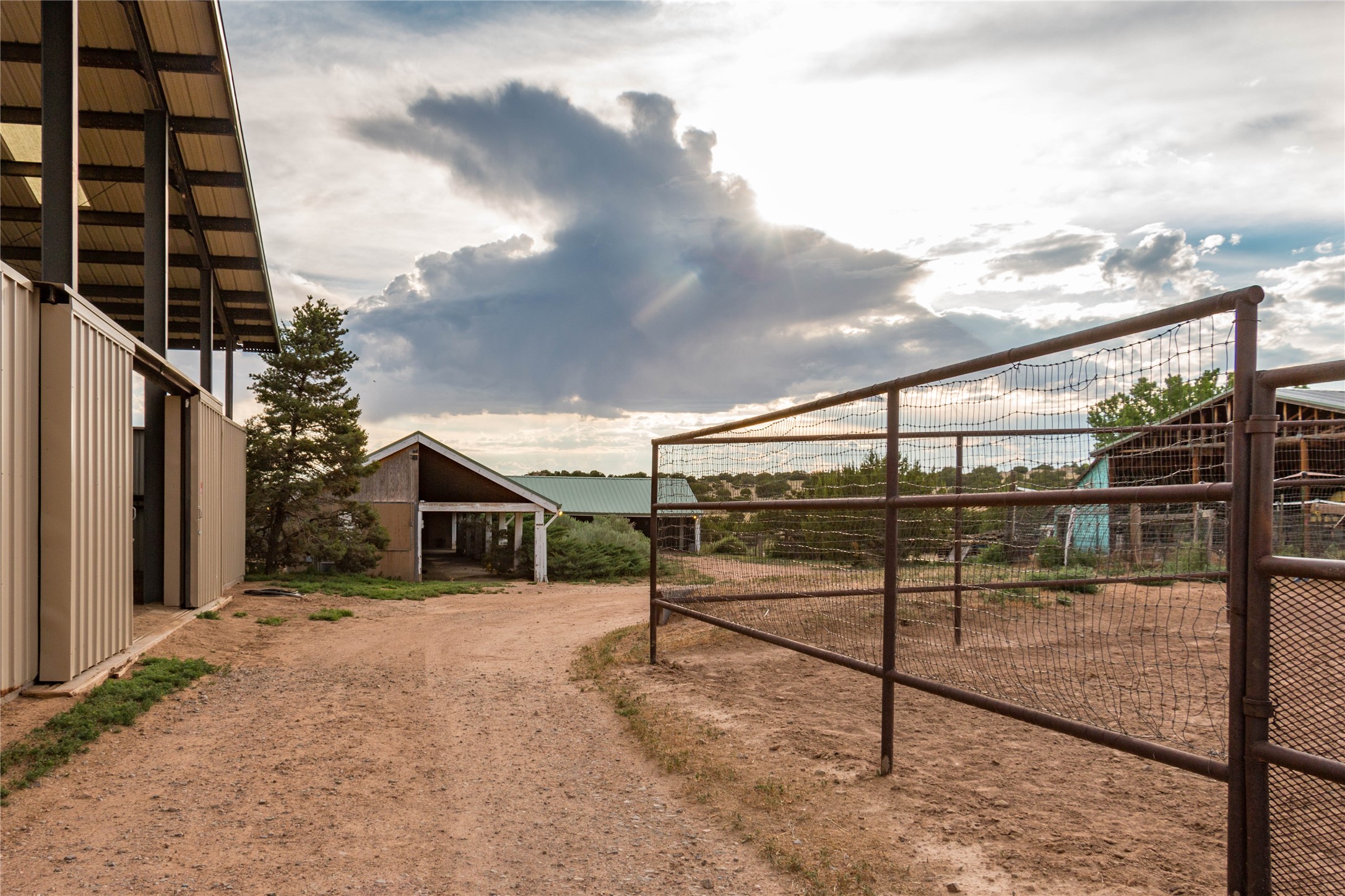 70 Goose Downs Road, Lamy, New Mexico 87540, 7 Bedrooms Bedrooms, ,8 BathroomsBathrooms,Residential,For Sale,70 Goose Downs Road,202231629