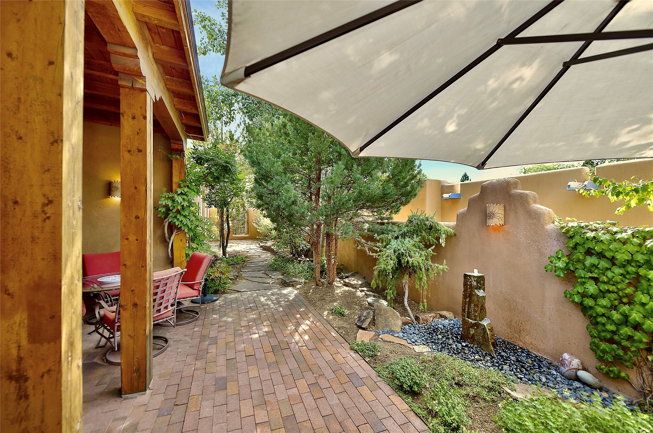 751 Acequia Madre 3, Santa Fe, New Mexico 87505, 2 Bedrooms Bedrooms, ,2 BathroomsBathrooms,Residential,For Sale,751 Acequia Madre 3,202233329