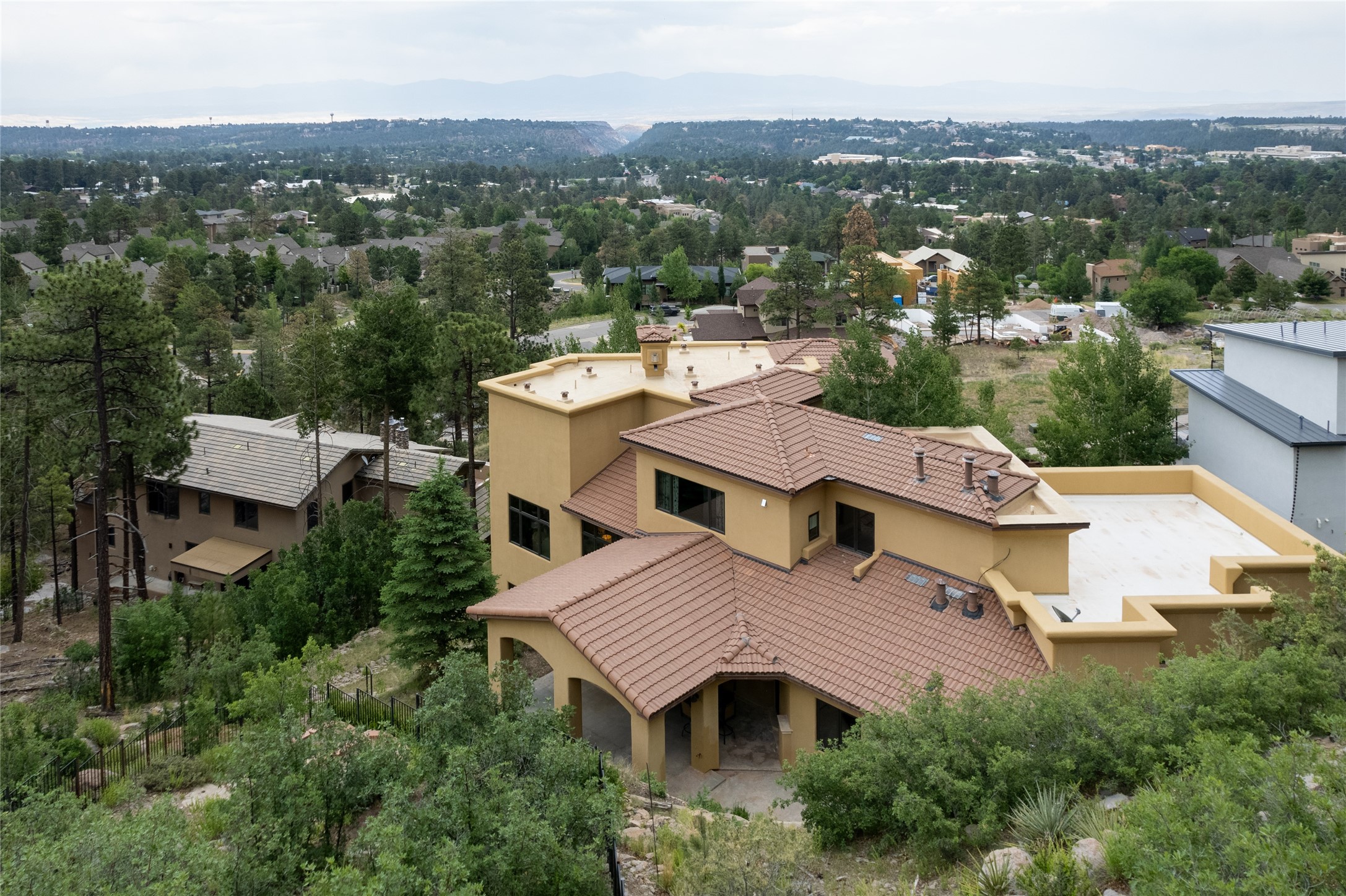 1695 Solana, Los Alamos, New Mexico 87544, 5 Bedrooms Bedrooms, ,6 BathroomsBathrooms,Residential,For Sale,1695 Solana,202338498