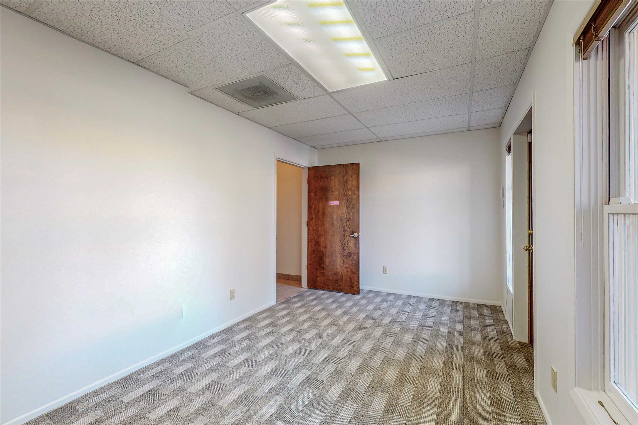 1421 Luisa Street Q, Santa Fe, New Mexico 87505, ,Commercial Lease,For Rent,1421 Luisa Street Q,202341915