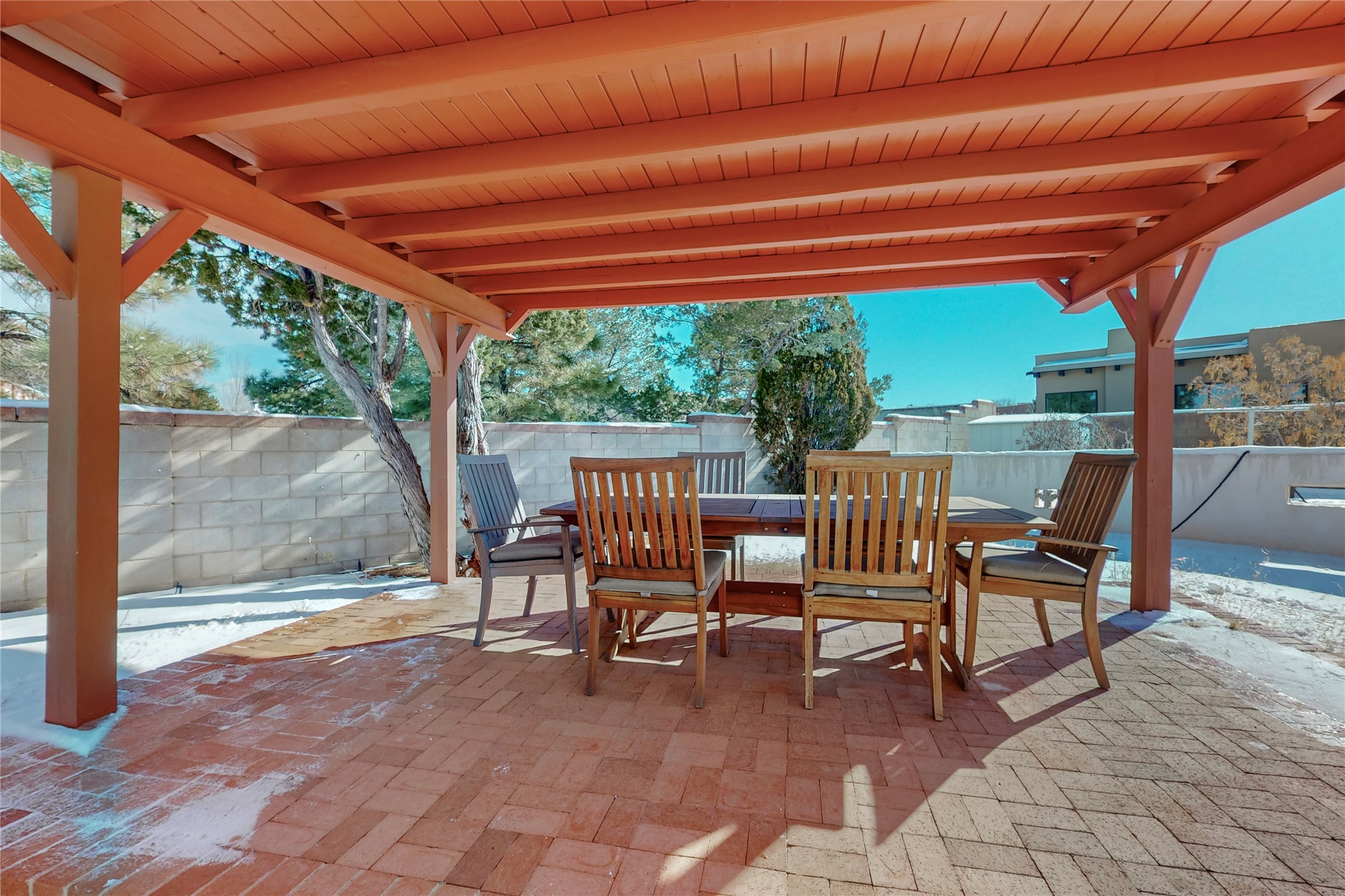 416 W San Mateo Road, Santa Fe, New Mexico 87505, 3 Bedrooms Bedrooms, ,2 BathroomsBathrooms,Residential,For Sale,416 W San Mateo Road,202400072