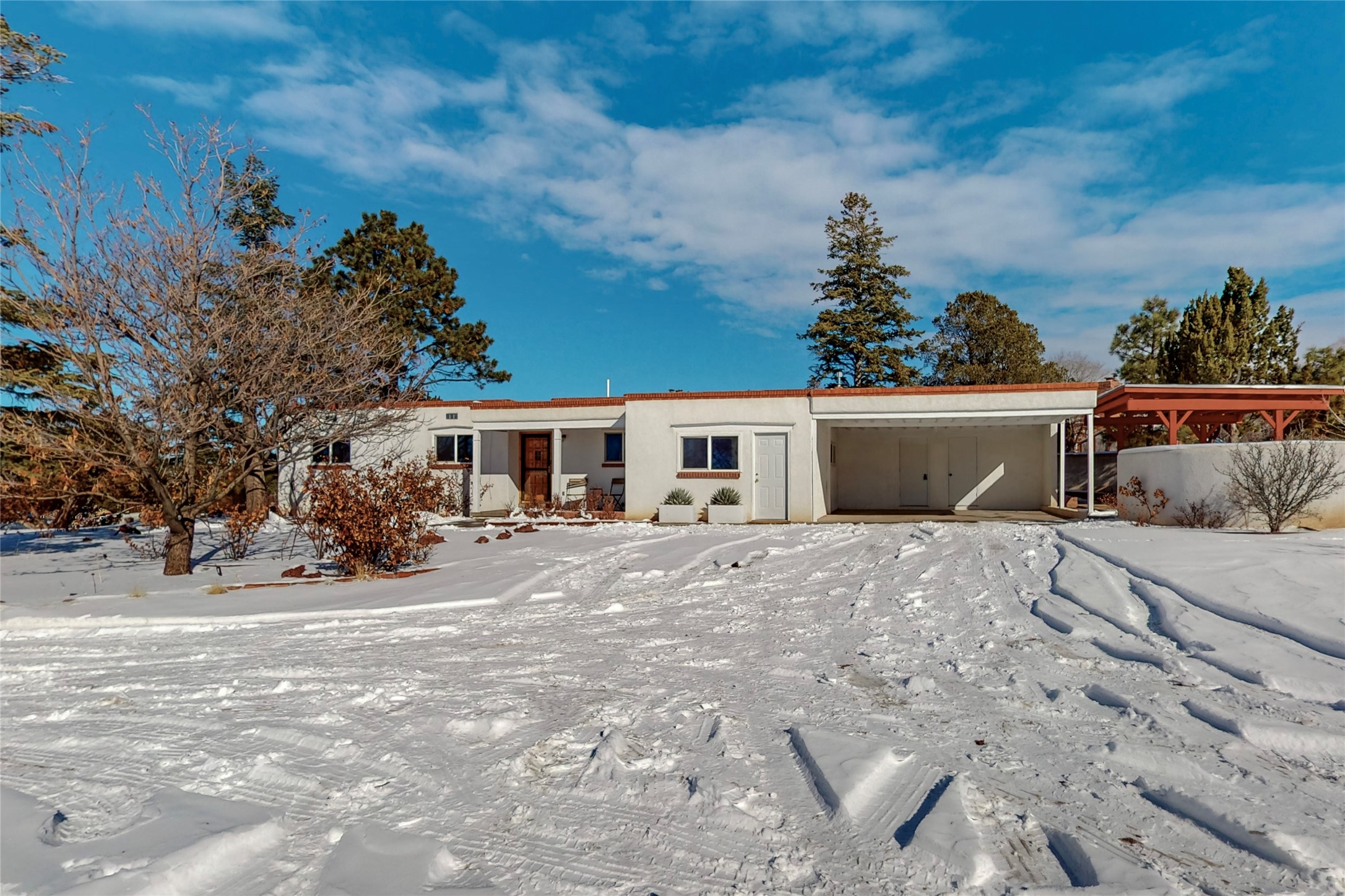 416 W San Mateo Road, Santa Fe, New Mexico 87505, 3 Bedrooms Bedrooms, ,2 BathroomsBathrooms,Residential,For Sale,416 W San Mateo Road,202400072
