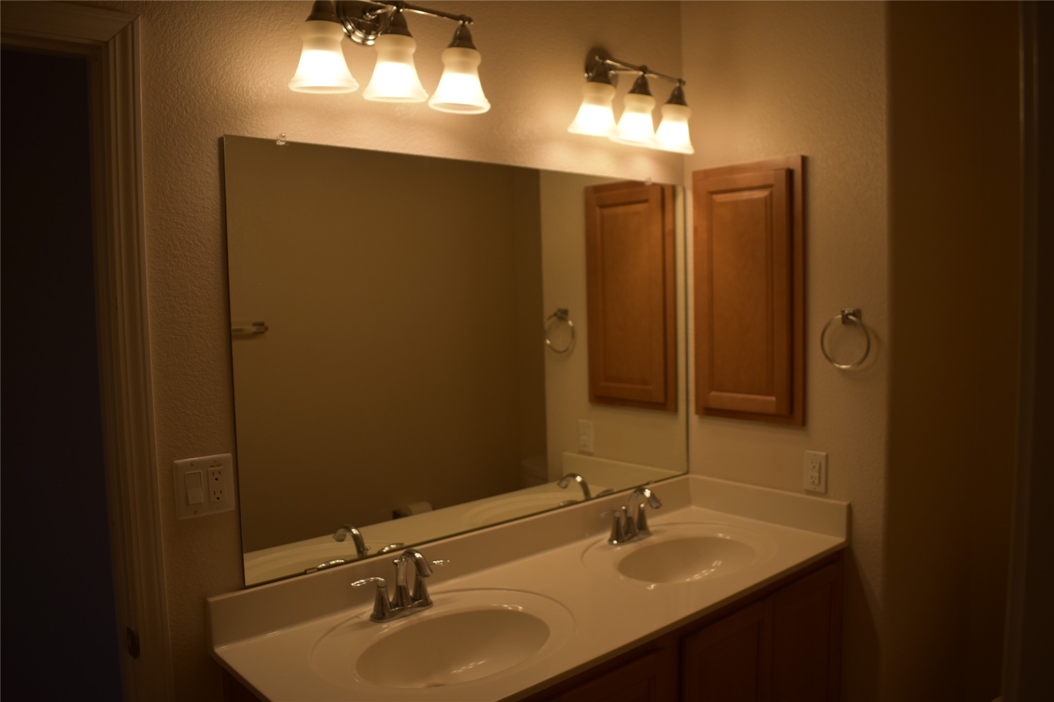 Rio Rancho, New Mexico 87124, 4 Bedrooms Bedrooms, ,2 BathroomsBathrooms,Residential,For Sale,202400200