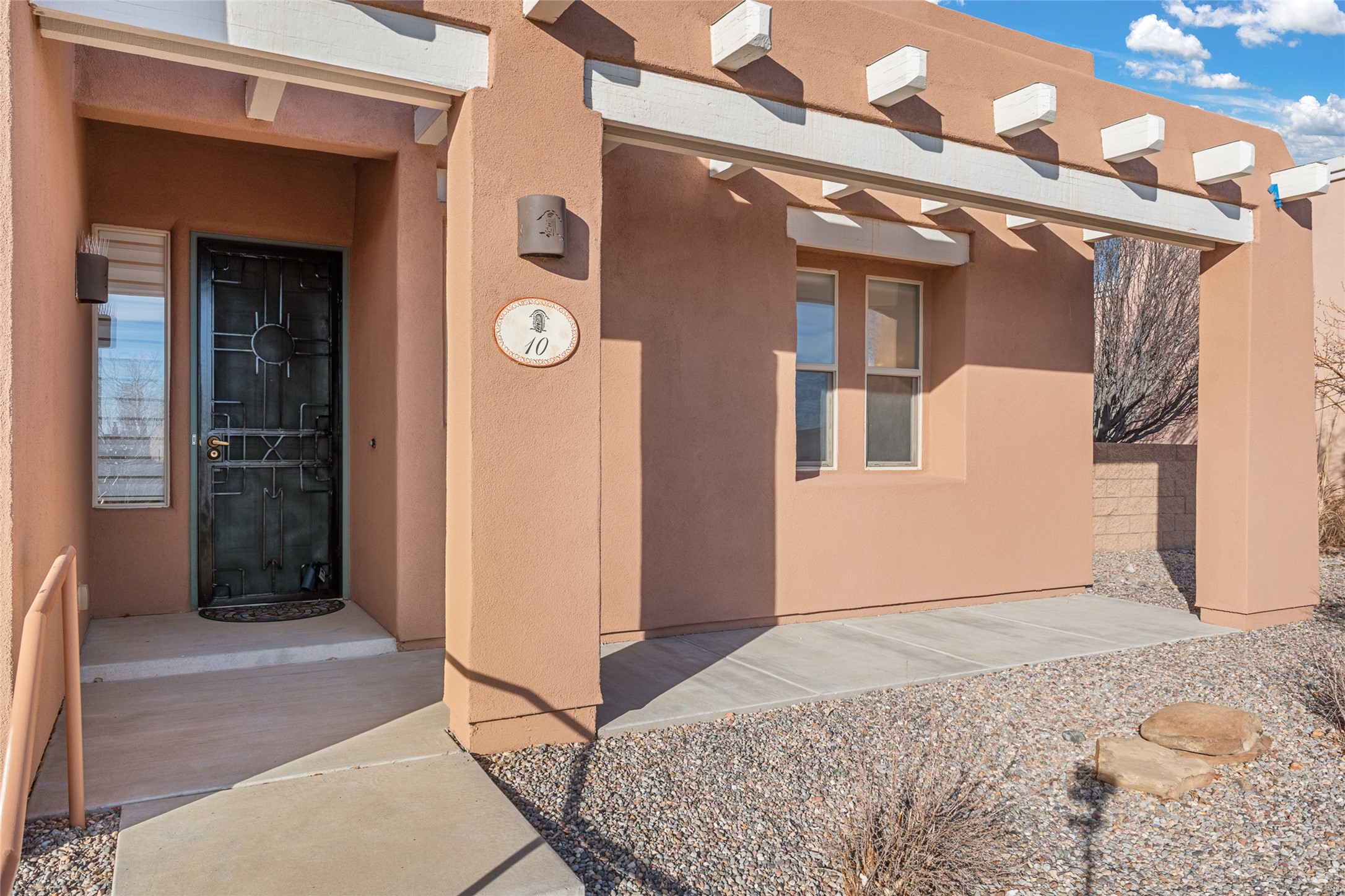 10 Cimarron Pass, Santa Fe, New Mexico 87508, 2 Bedrooms Bedrooms, ,2 BathroomsBathrooms,Residential,For Sale,10 Cimarron Pass,202400575