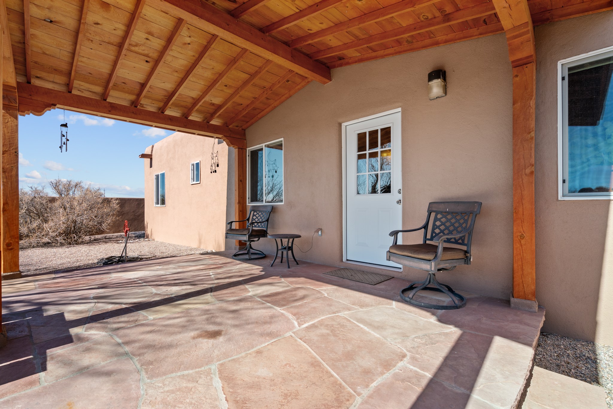 4 S Chamisa Drive, Santa Fe, New Mexico 87508, 3 Bedrooms Bedrooms, ,2 BathroomsBathrooms,Residential,For Sale,4 S Chamisa Drive,202400645