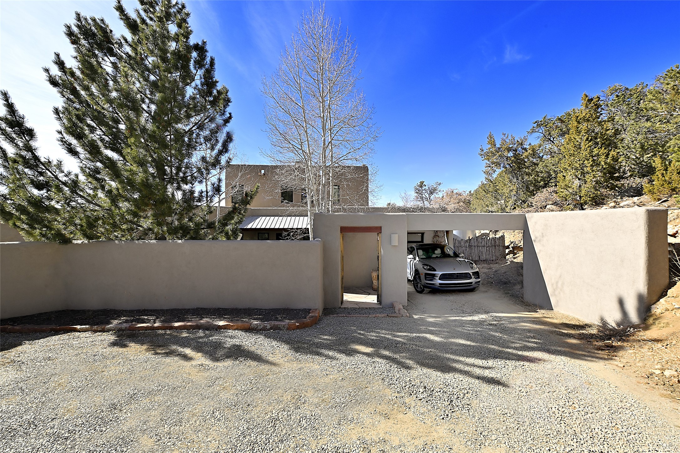 35 Ridge Road, Santa Fe, New Mexico 87505, 2 Bedrooms Bedrooms, ,2 BathroomsBathrooms,Residential,For Sale,35 Ridge Road,202400674