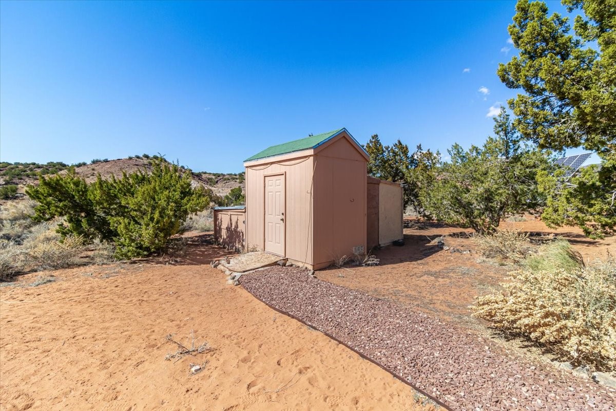 90 Red Ridge Road, San Ysidro, New Mexico 87053, 1 Bedroom Bedrooms, ,1 BathroomBathrooms,Residential,For Sale,90 Red Ridge Road,202400787