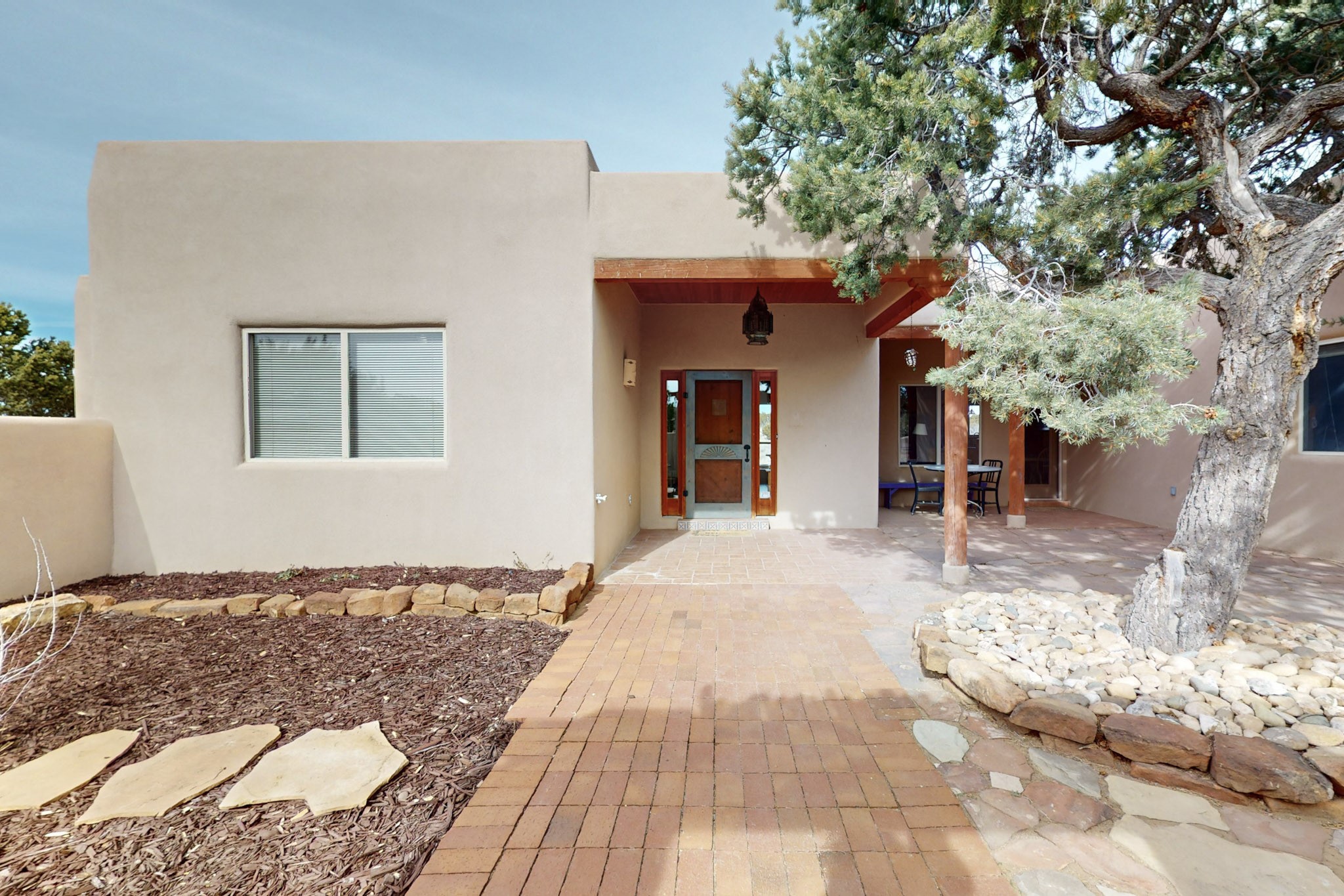 29 Quedo Road, Santa Fe, New Mexico 87508, 3 Bedrooms Bedrooms, ,2 BathroomsBathrooms,Residential,For Sale,29 Quedo Road,202400658