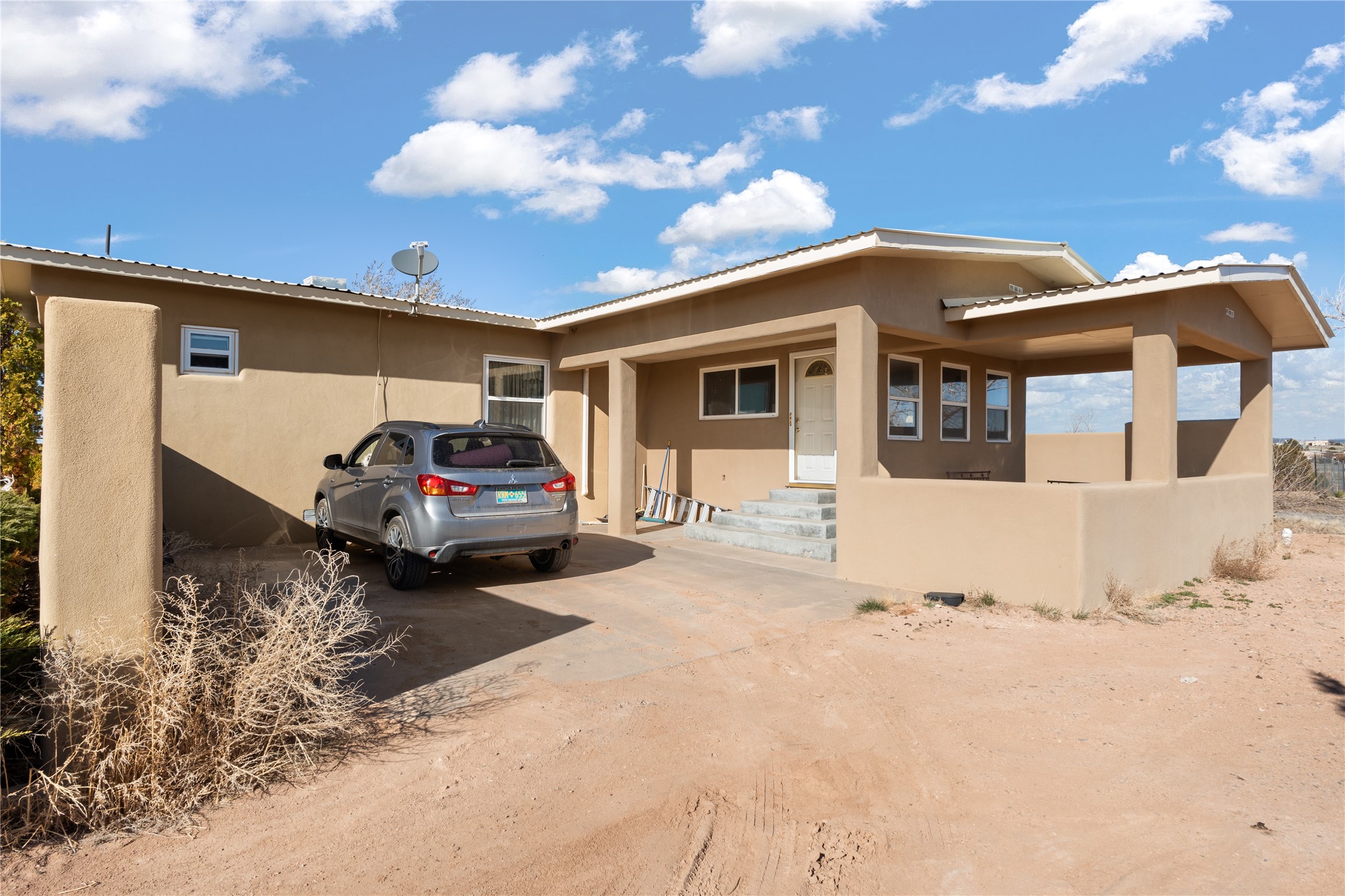 16 Yucca Way, Santa Fe, New Mexico 87508, 2 Bedrooms Bedrooms, ,2 BathroomsBathrooms,Residential,For Sale,16 Yucca Way,202401105