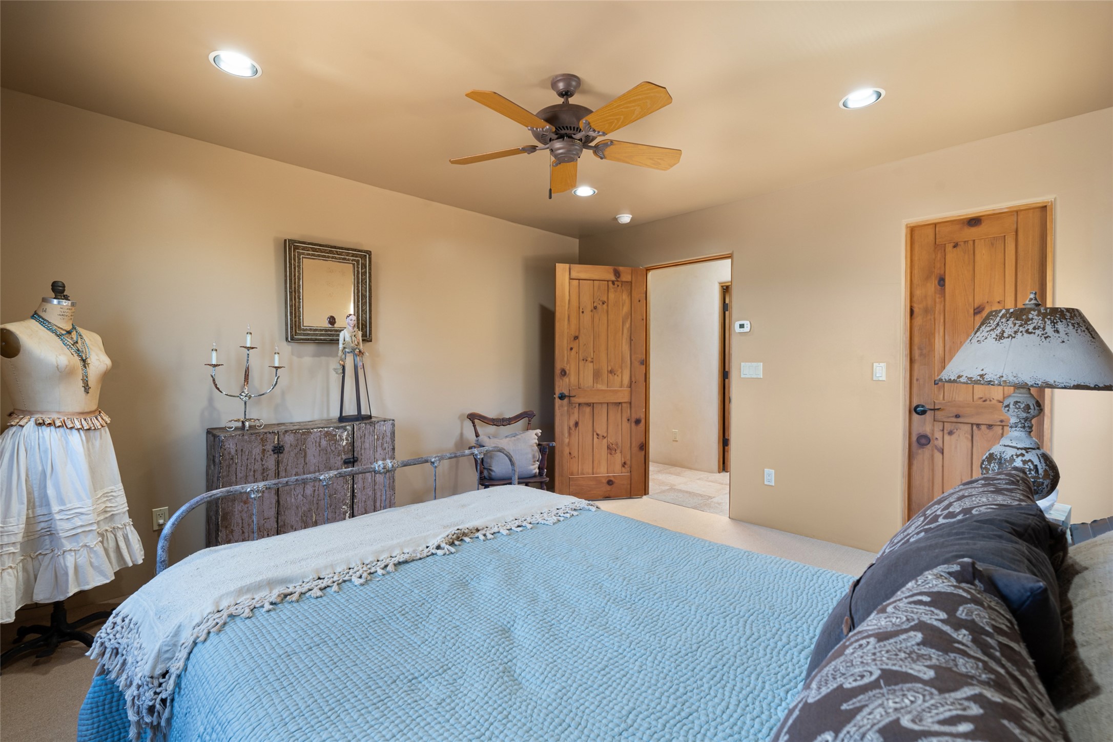 2614 Sol Y Nubes, Santa Fe, New Mexico 87505, 4 Bedrooms Bedrooms, ,3 BathroomsBathrooms,Residential,For Sale,2614 Sol Y Nubes,202400639