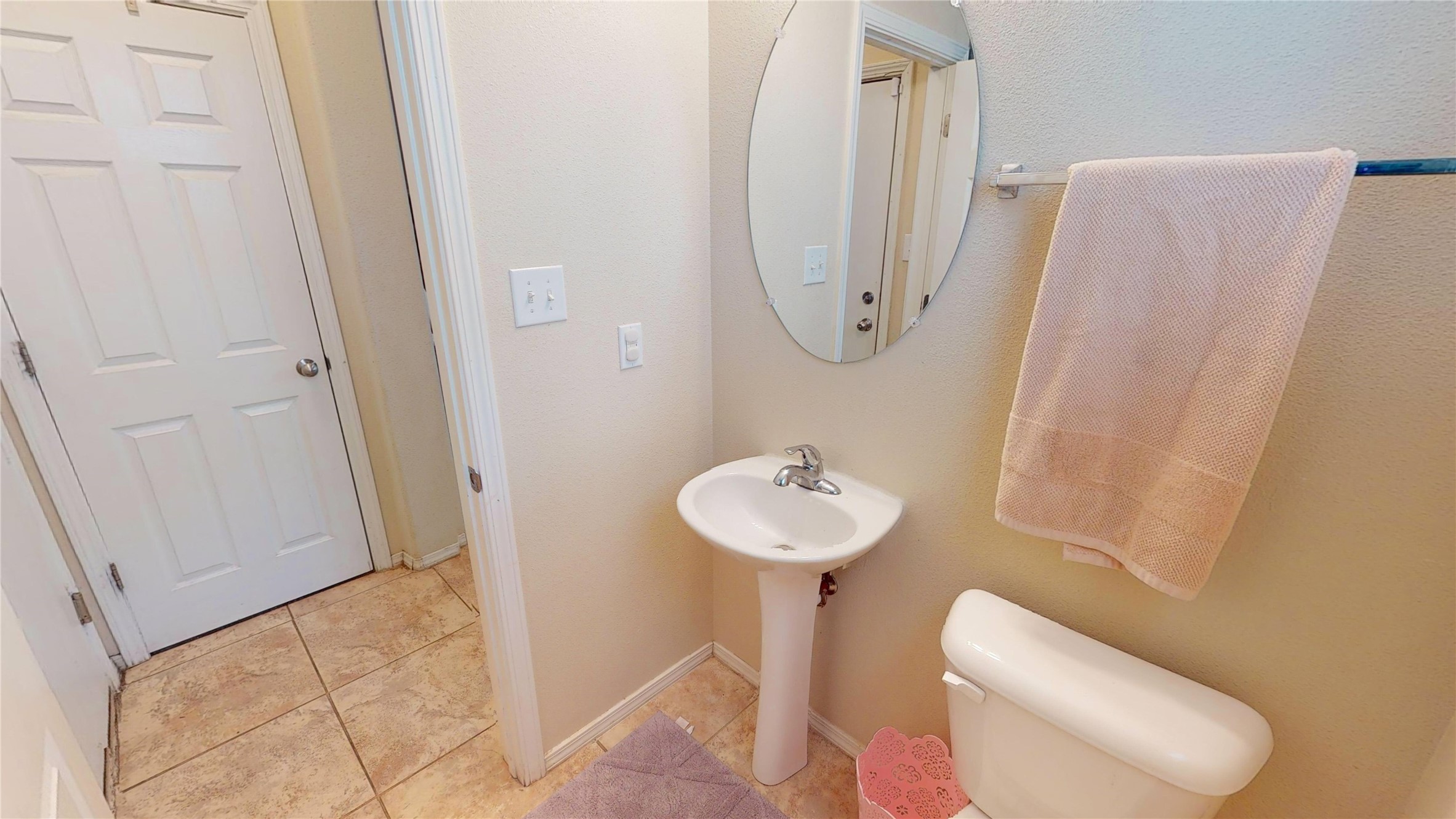 28 Carson Valley, Santa Fe, New Mexico 87508, 3 Bedrooms Bedrooms, ,3 BathroomsBathrooms,Residential,For Sale,28 Carson Valley,202401138