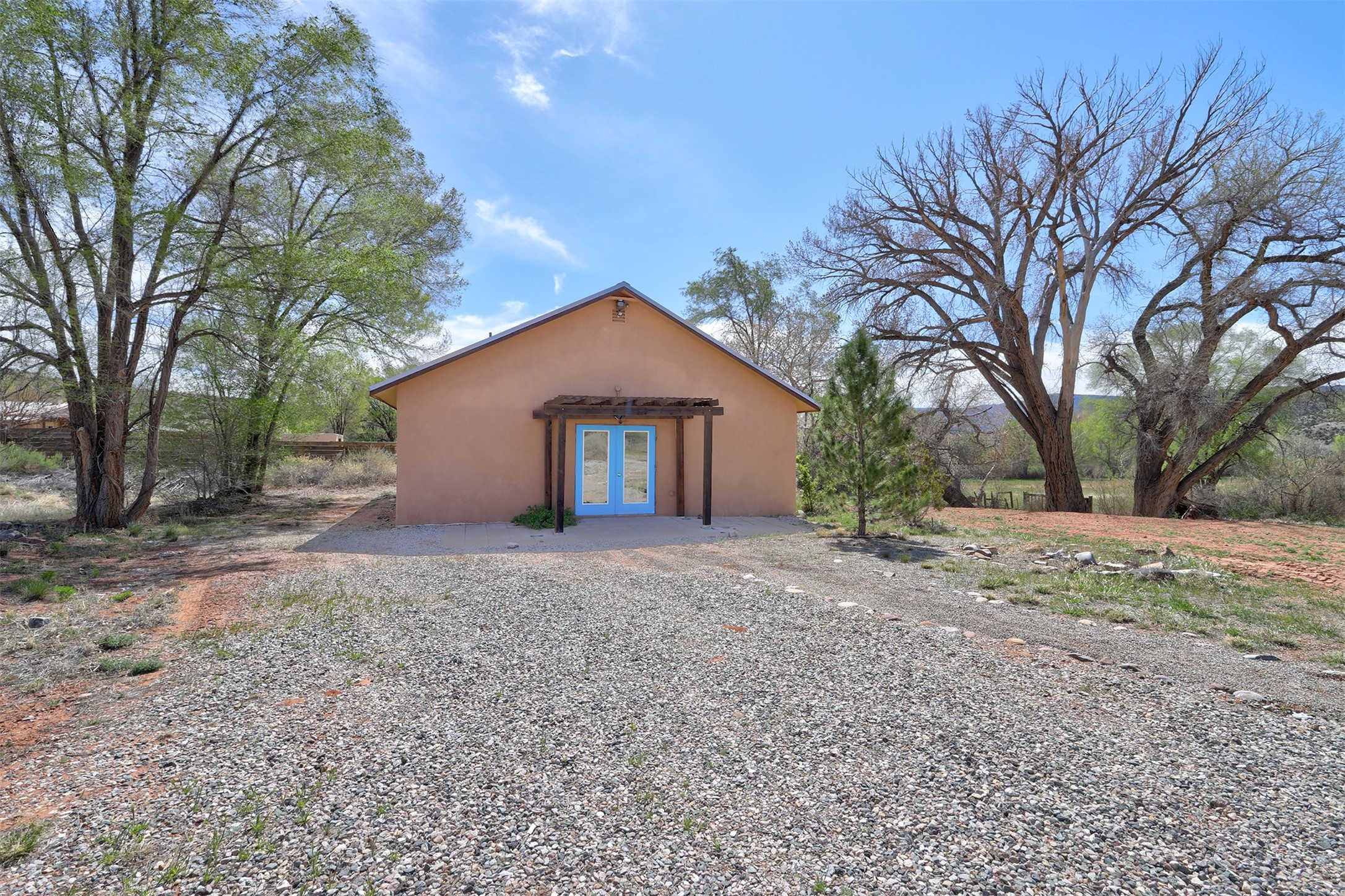 23 Private Drive 1637A, Abiquiu, New Mexico 87510, 3 Bedrooms Bedrooms, ,3 BathroomsBathrooms,Residential,For Sale,Private Drive 1637A,202401456