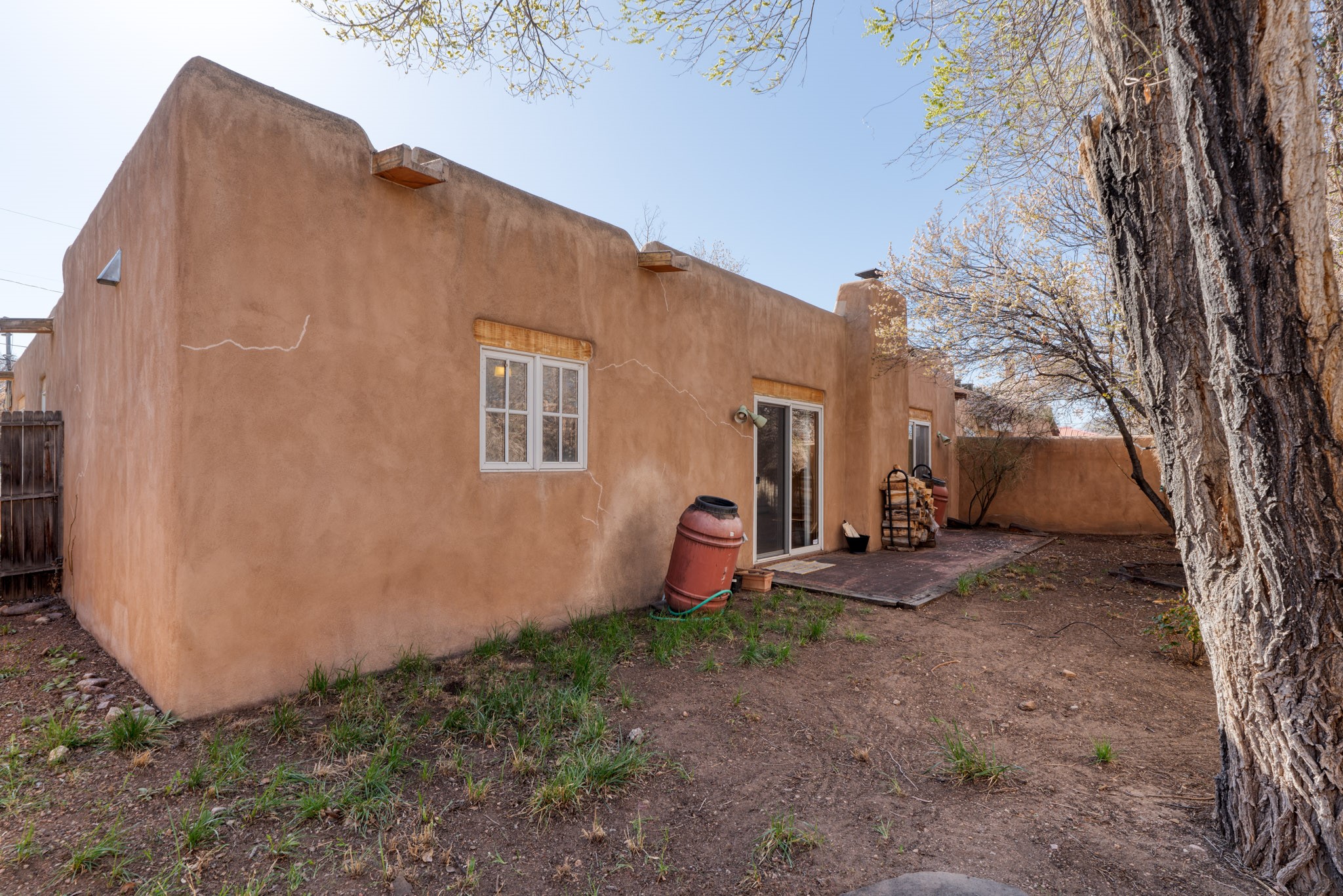 118 Duran, Santa Fe, New Mexico 87501, 2 Bedrooms Bedrooms, ,2 BathroomsBathrooms,Residential,For Sale,118 Duran,202401490
