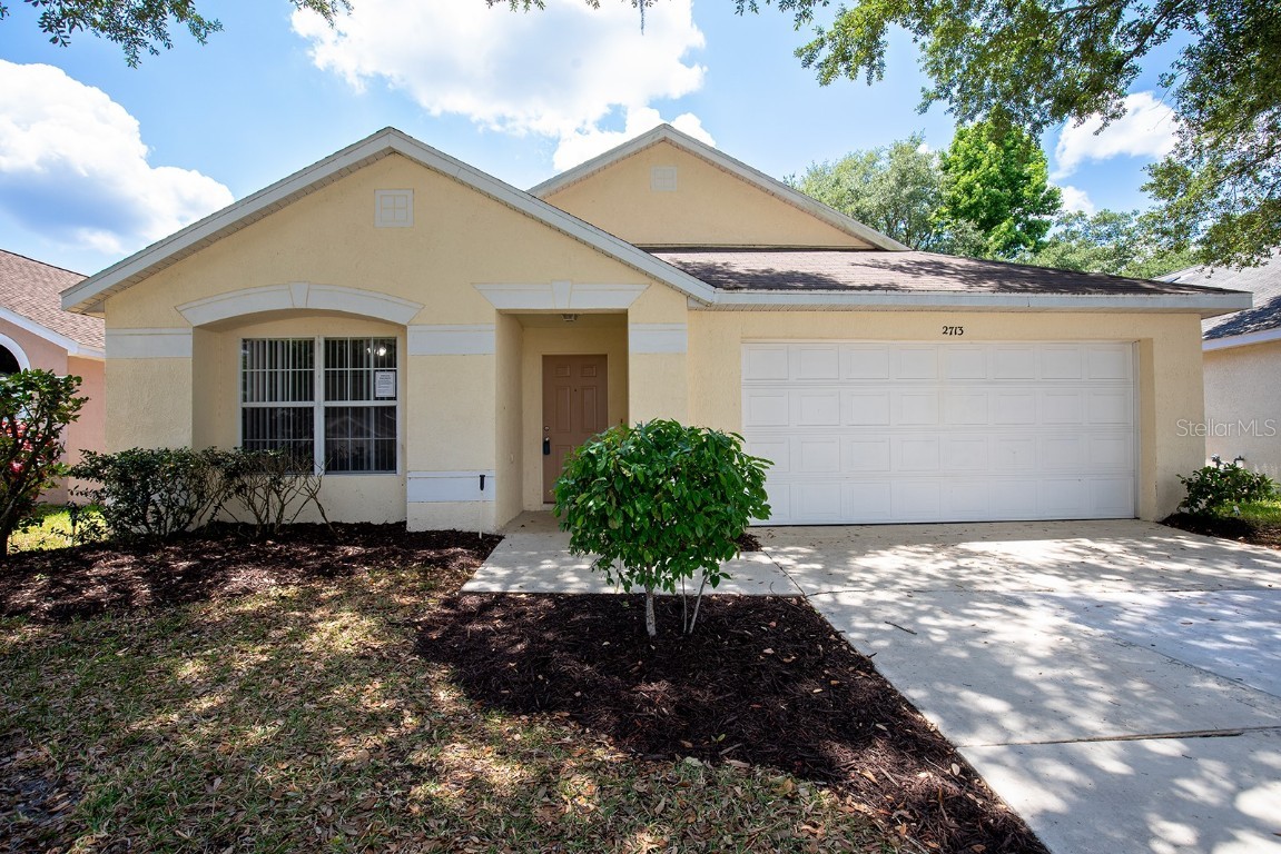 2713 Brook Hollow Road Clermont, FL 34714