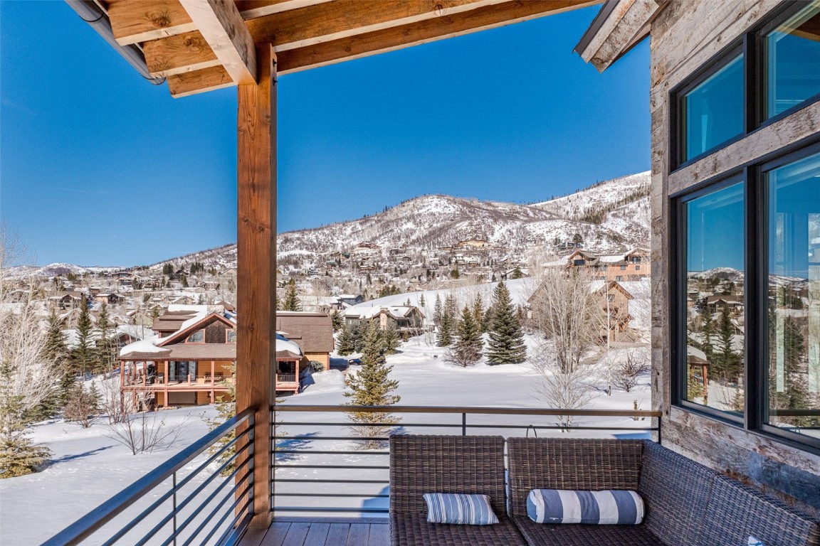 2135 Bear Drive, Steamboat Springs, CO 80487 Listing Photo  6