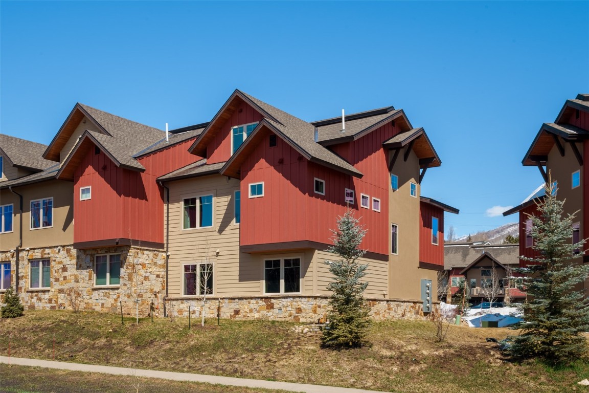647 CLERMONT Circle, Steamboat Springs, CO 80487 Listing Photo  2