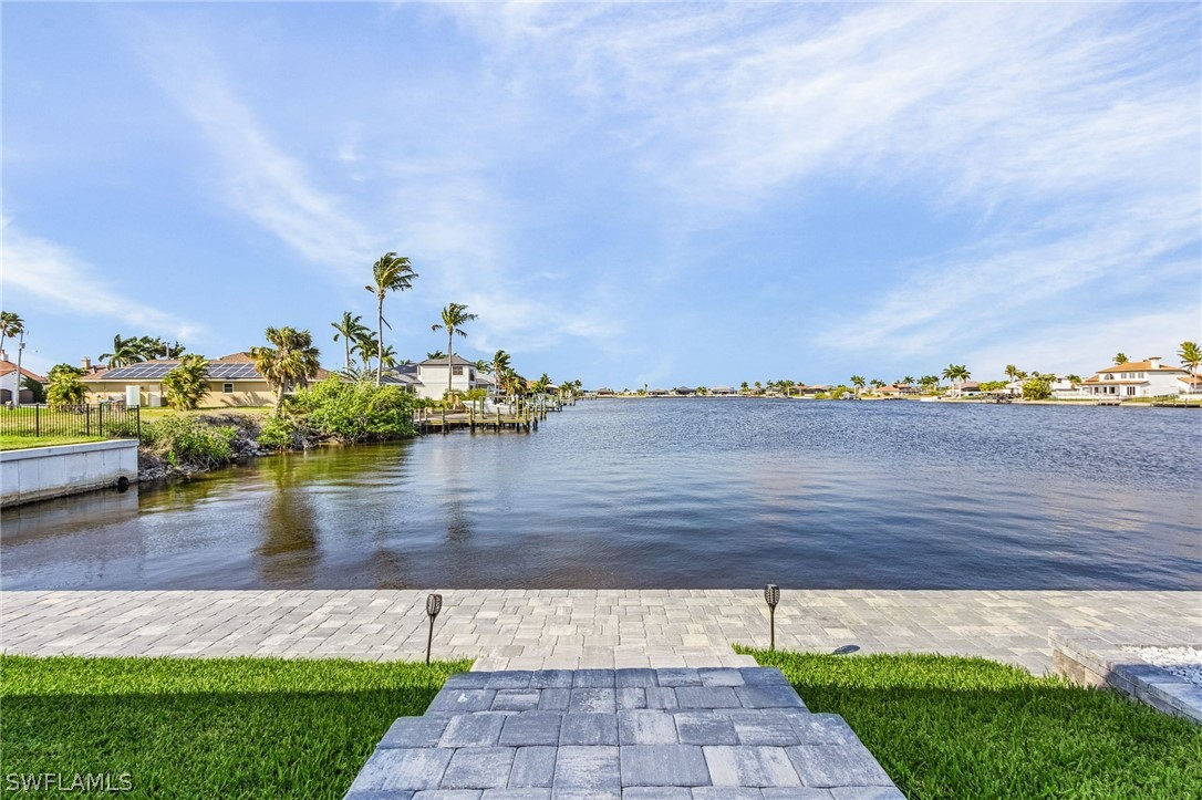 4305 NW 28th Street, CAPE CORAL, Florida image 37