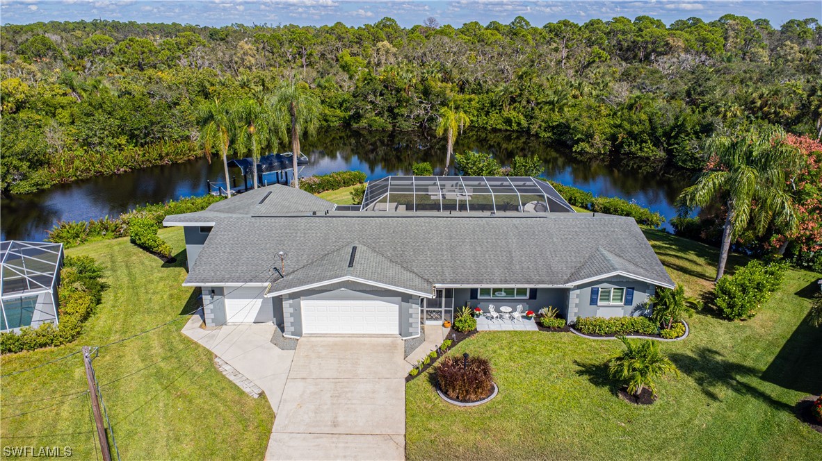 1753 Club House Road, North Fort Myers, FL 33917
